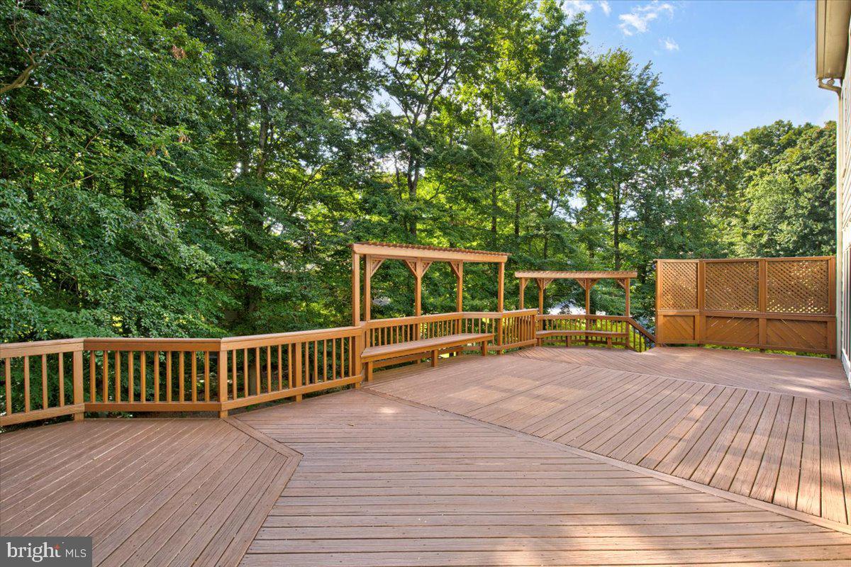 EVENING HILLS - Residential