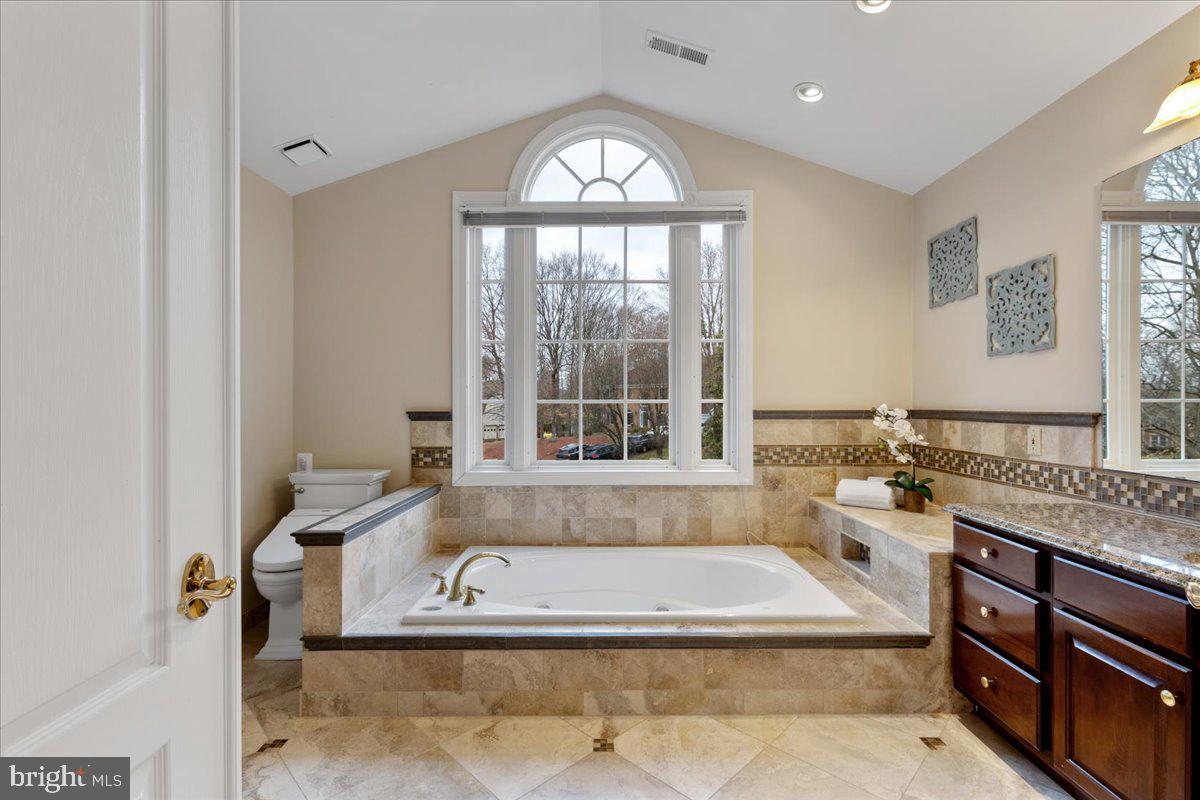 EVENING HILLS - Residential