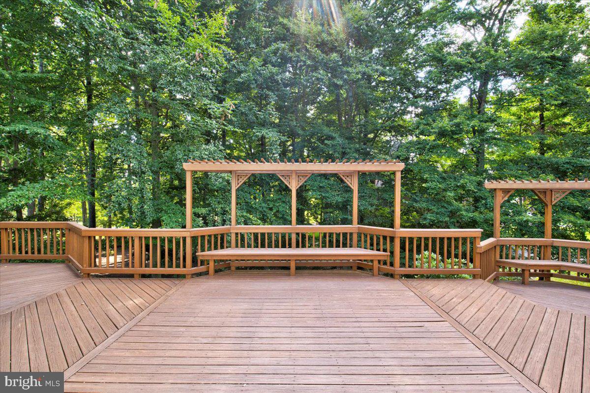 EVENING HILLS - Residential