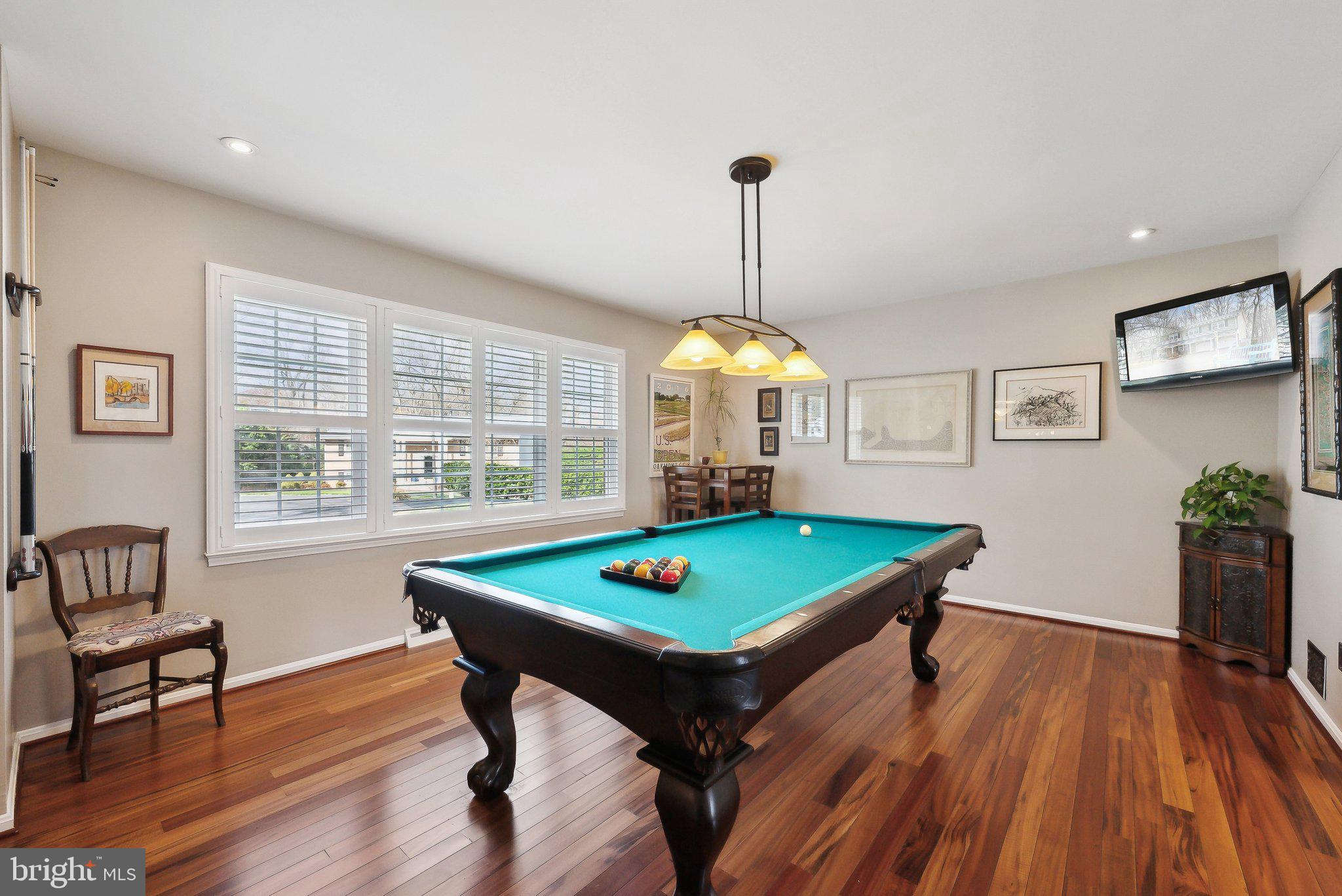 WAYSIDE - Residential