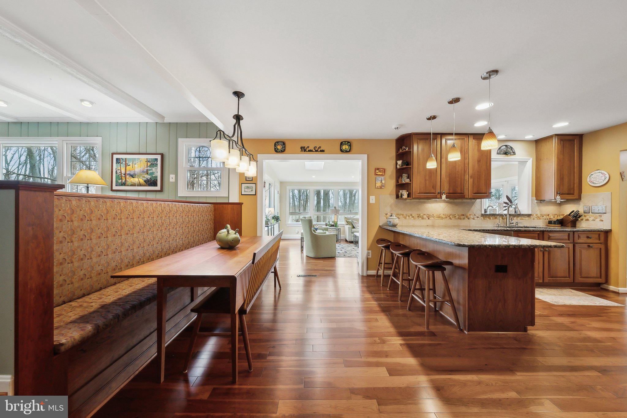 WAYSIDE - Residential