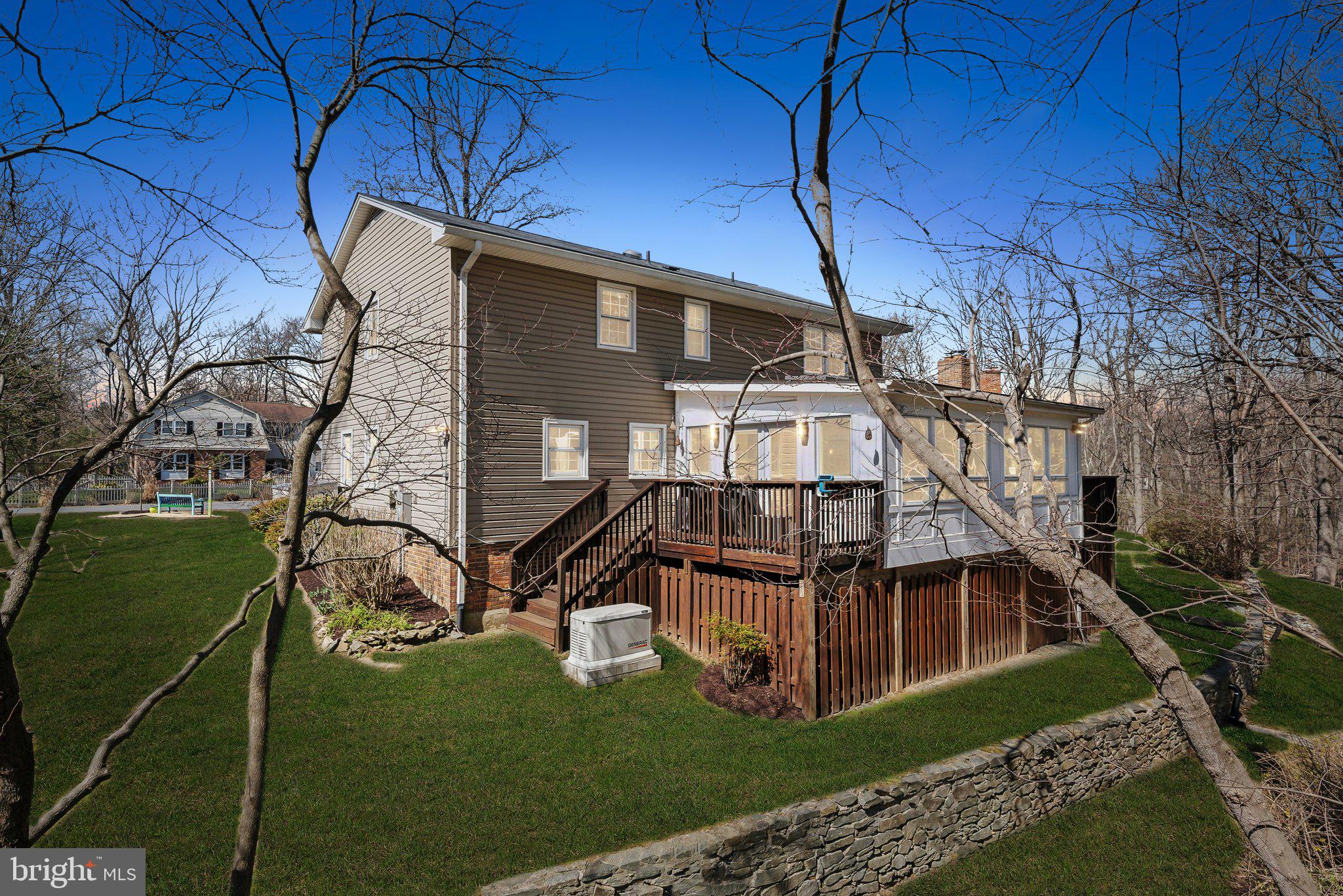 WAYSIDE - Residential