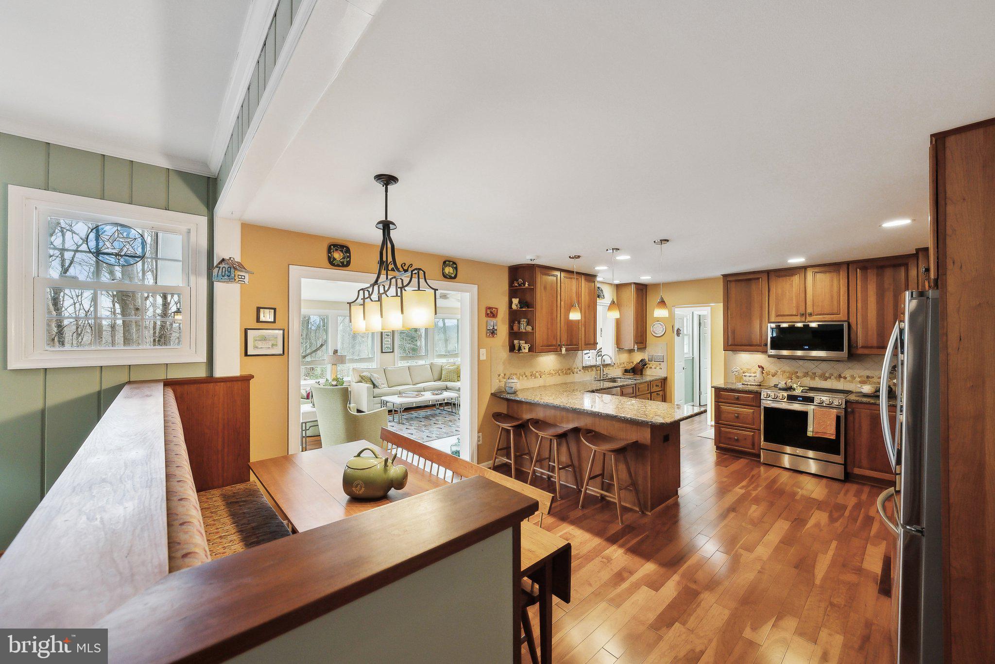 WAYSIDE - Residential