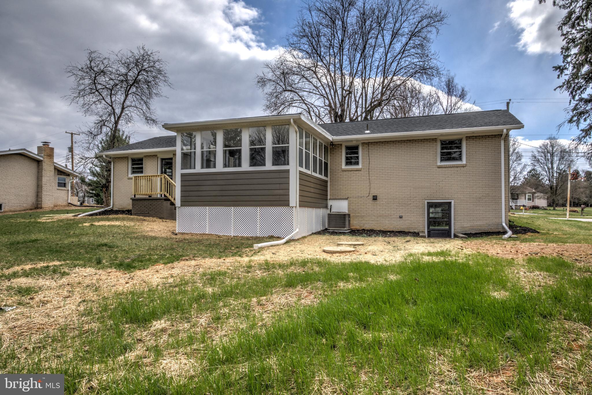 WEST MANCHESTER TWP - Residential