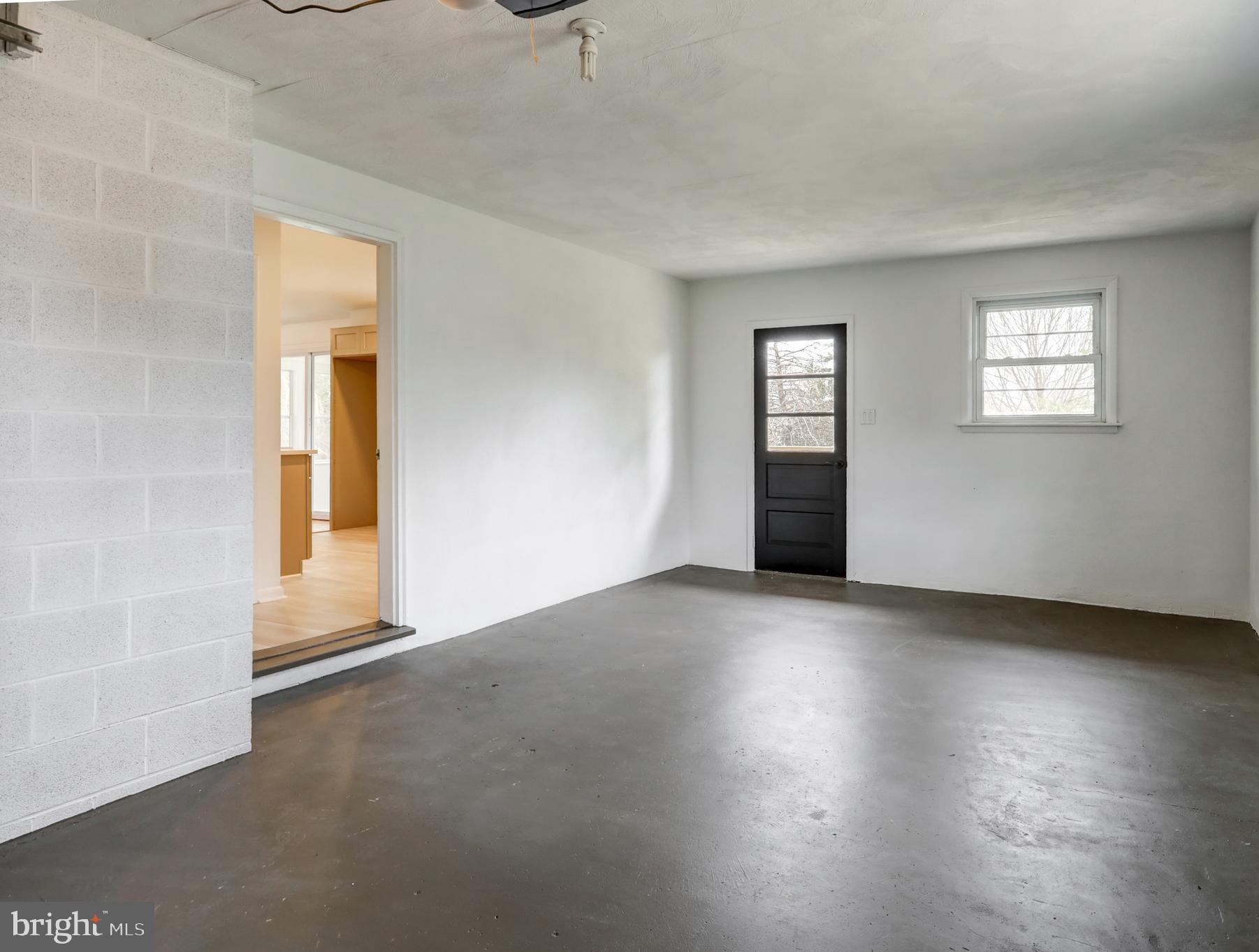 WEST MANCHESTER TWP - Residential