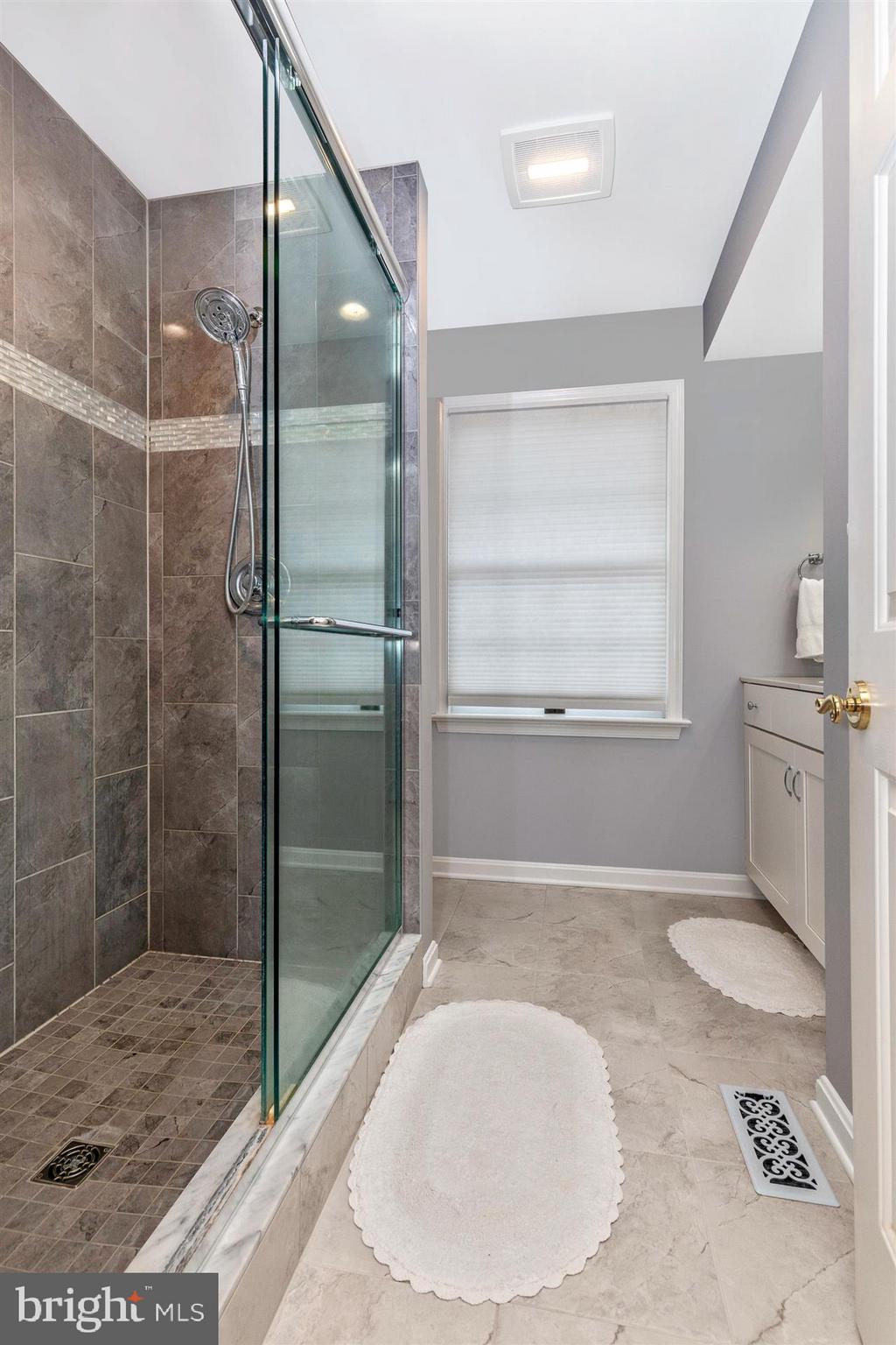 COPPERFIELD - Residential