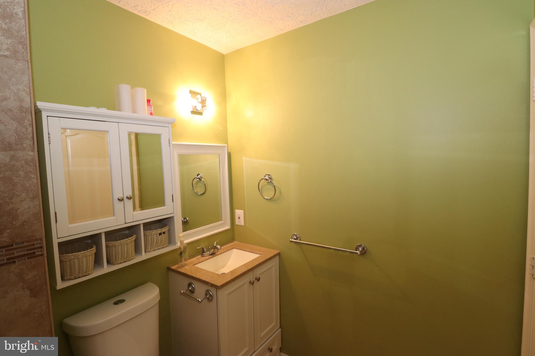 HOWARDS RIDGE - Residential Lease