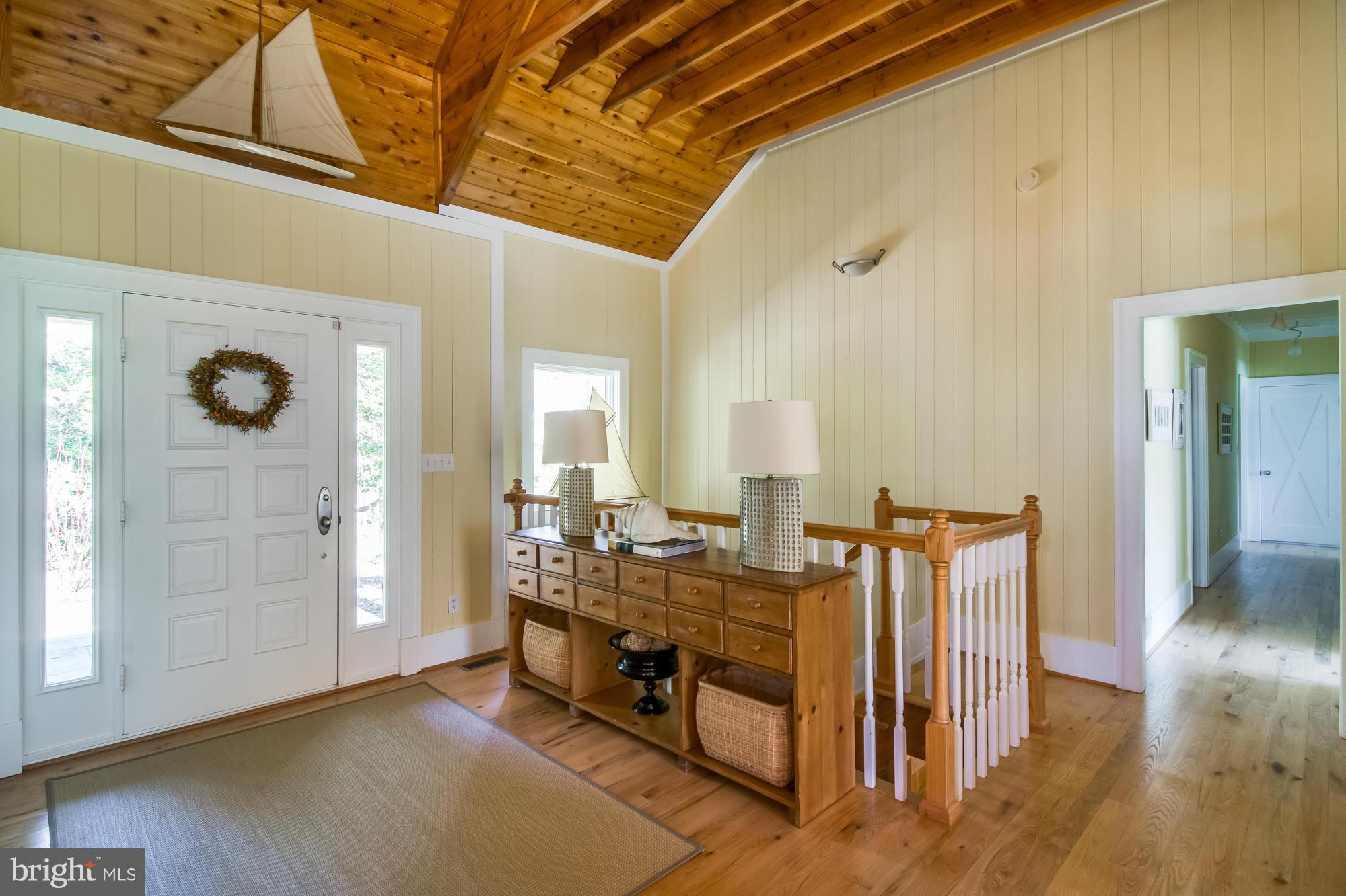 ANNAPOLIS ROADS - Residential