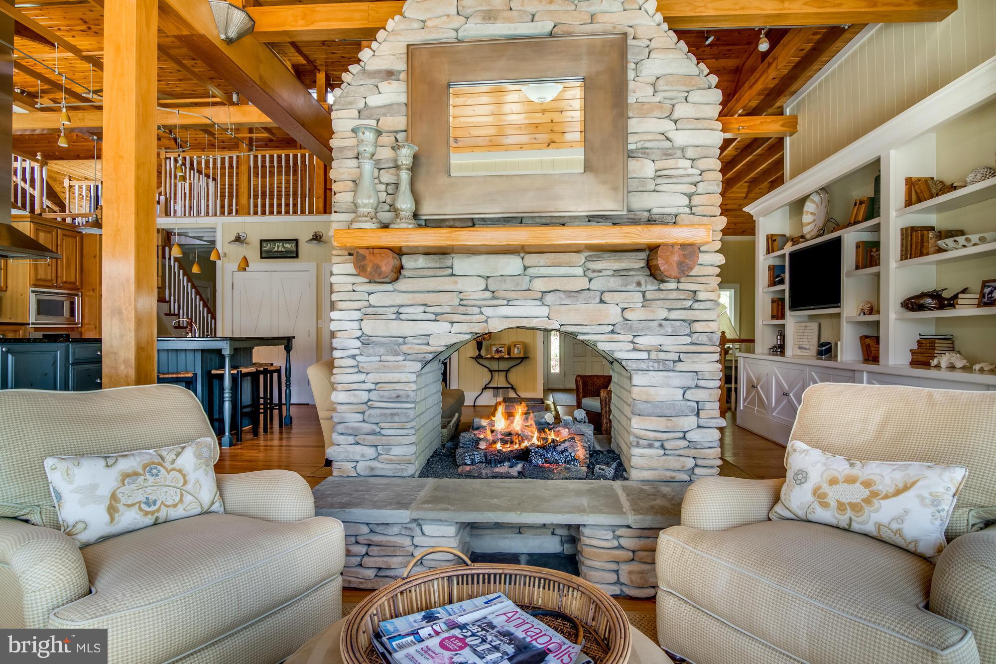 ANNAPOLIS ROADS - Residential