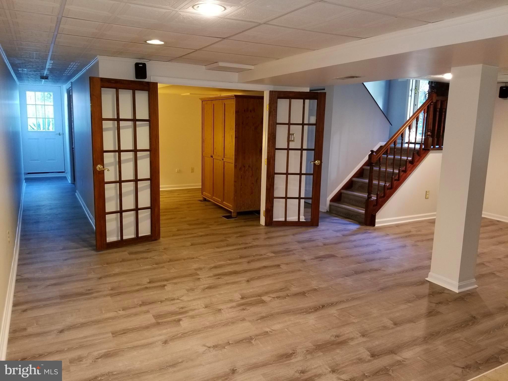 FULLERTON FARMS - Residential Lease