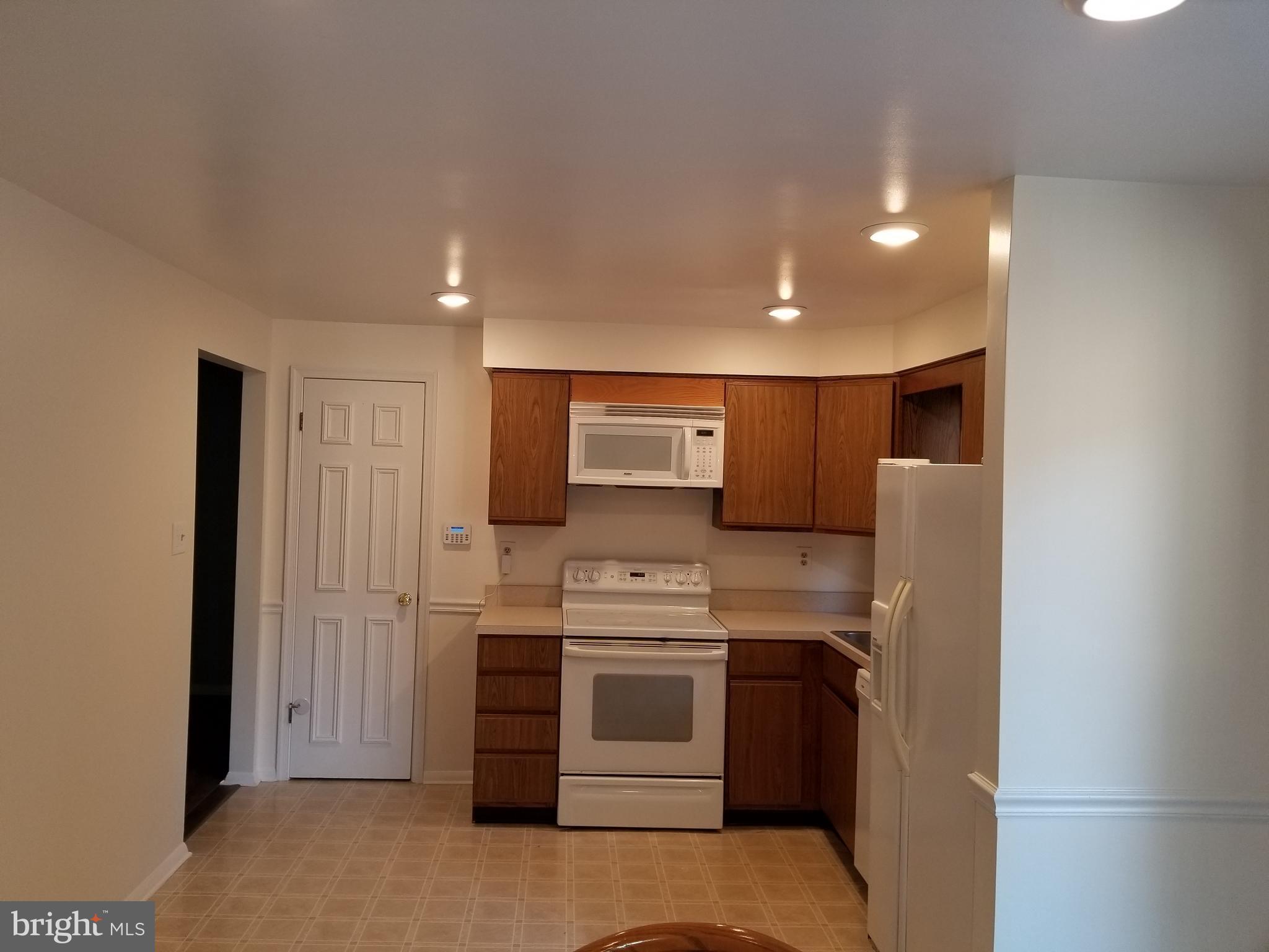 FULLERTON FARMS - Residential Lease