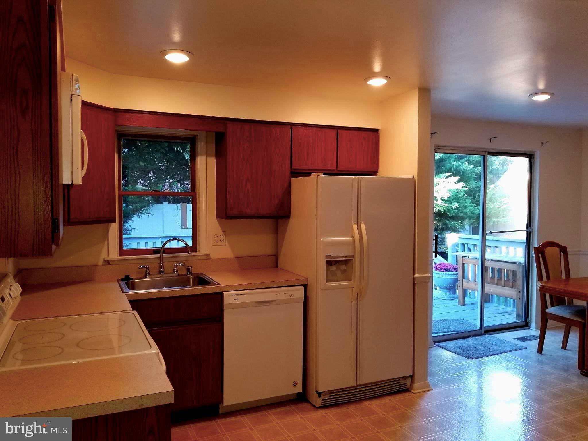 FULLERTON FARMS - Residential Lease