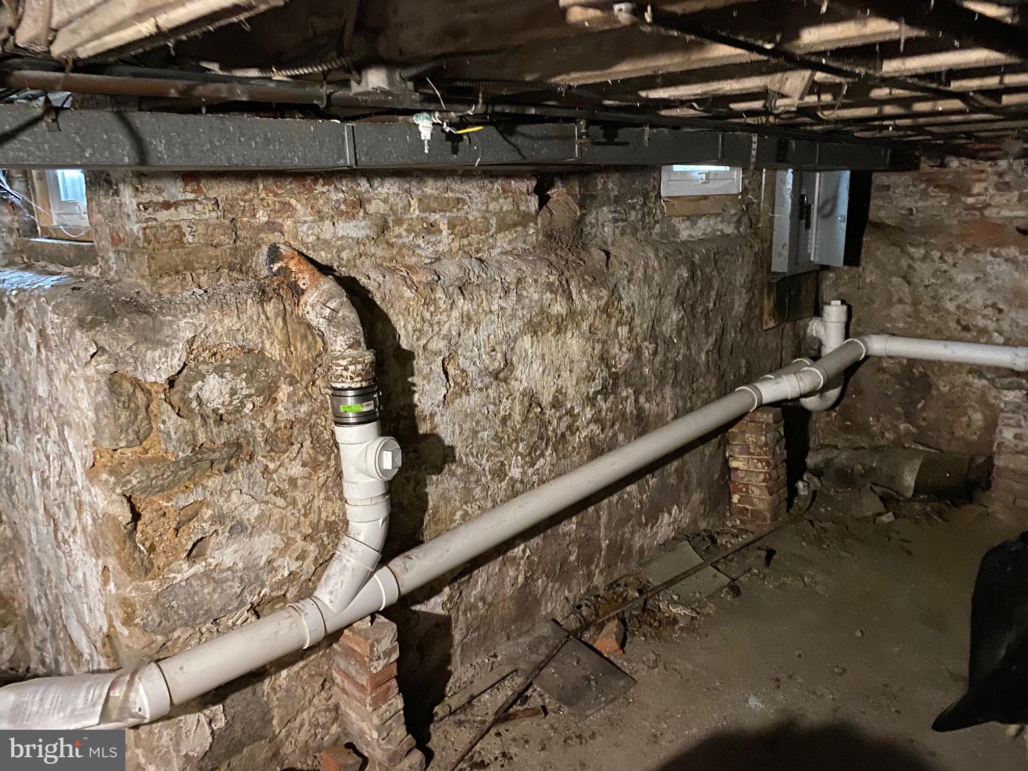 MANTUA - Residential