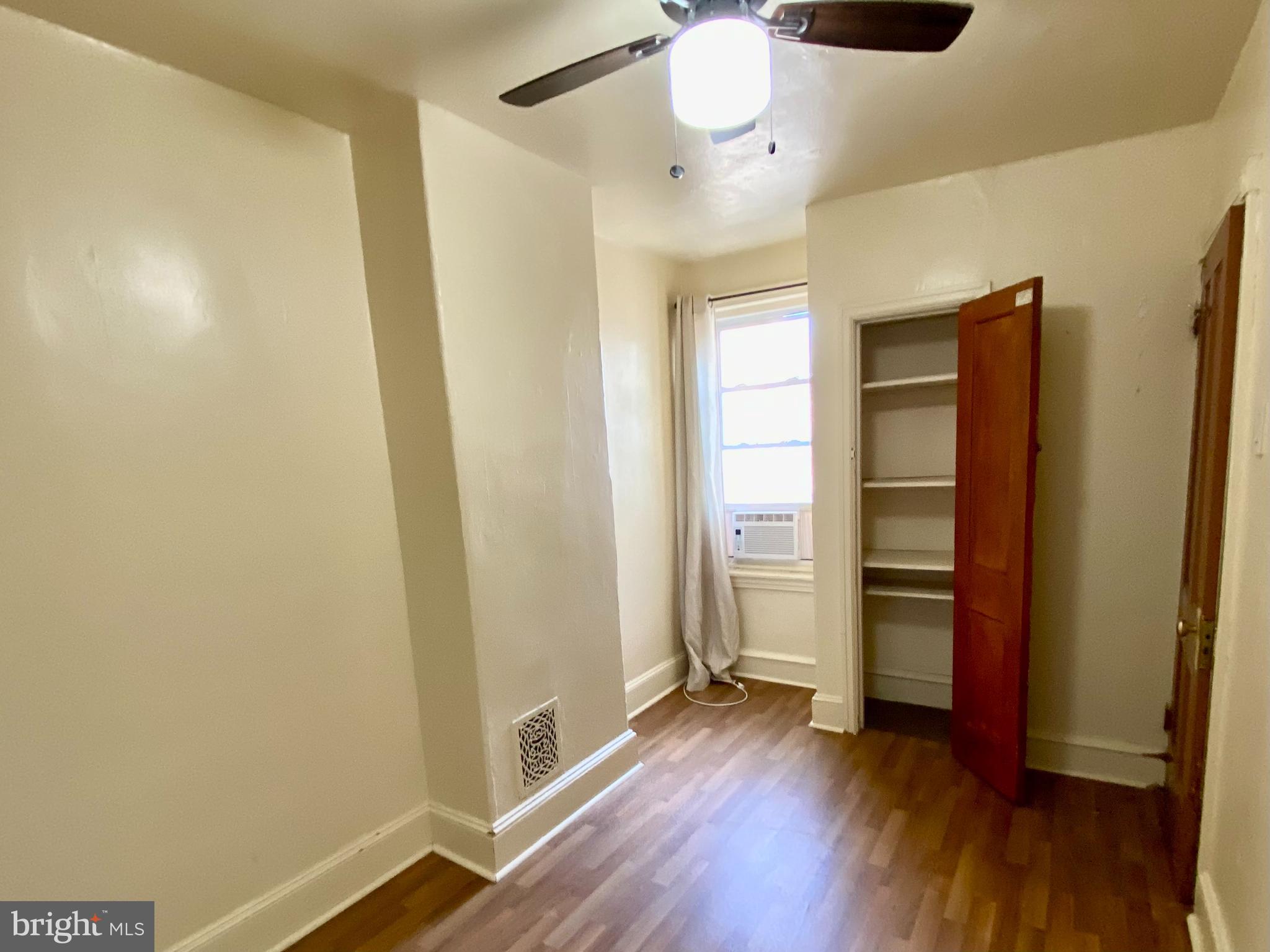 MANTUA - Residential