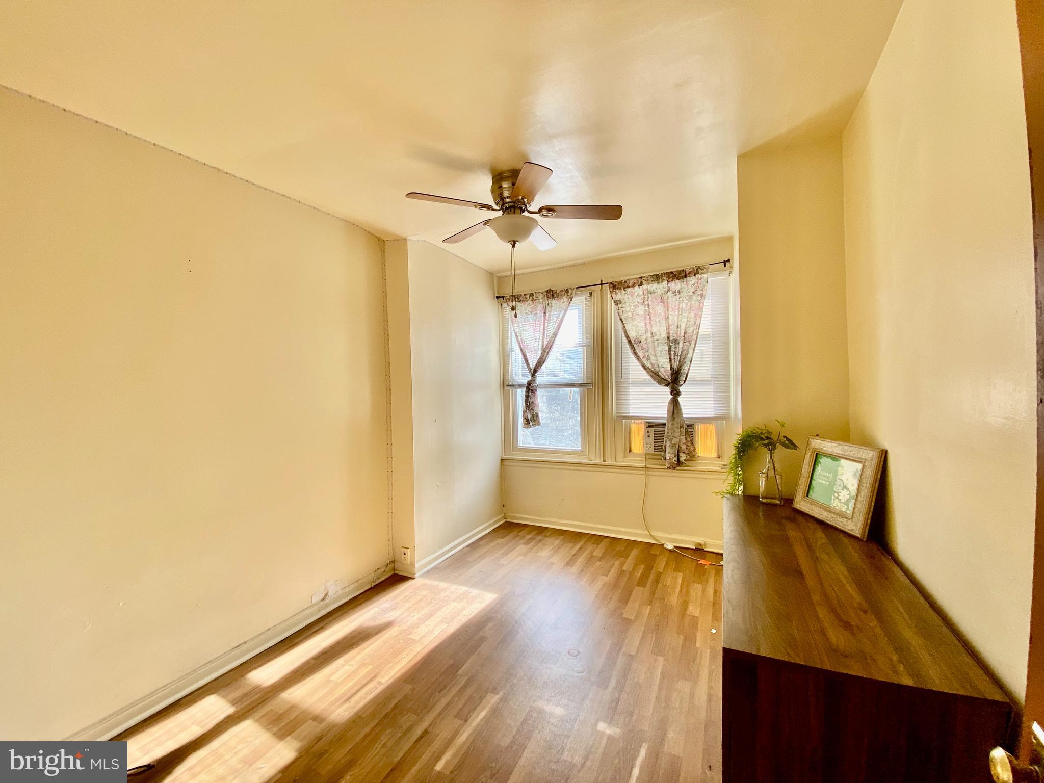 MANTUA - Residential