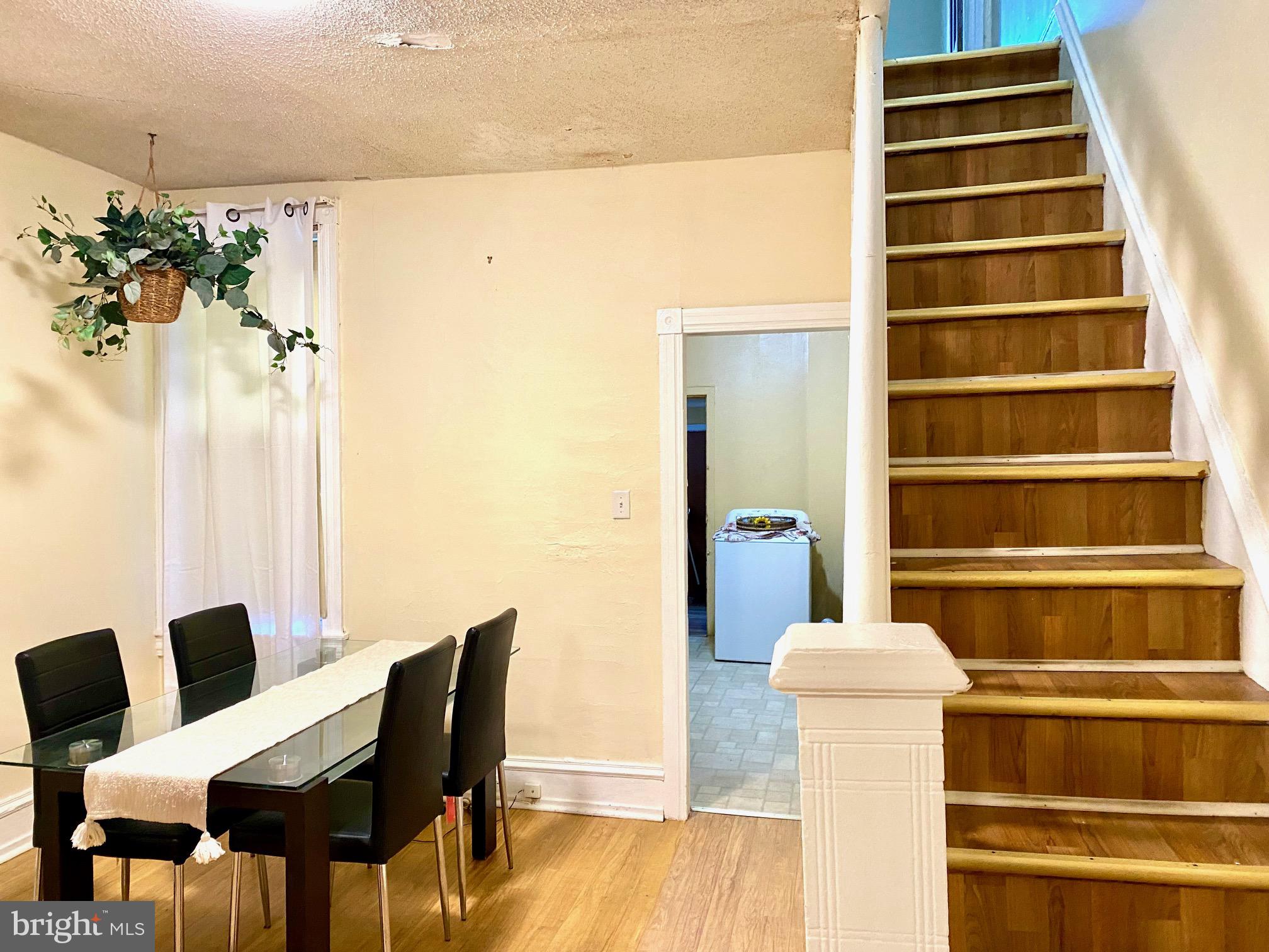 MANTUA - Residential