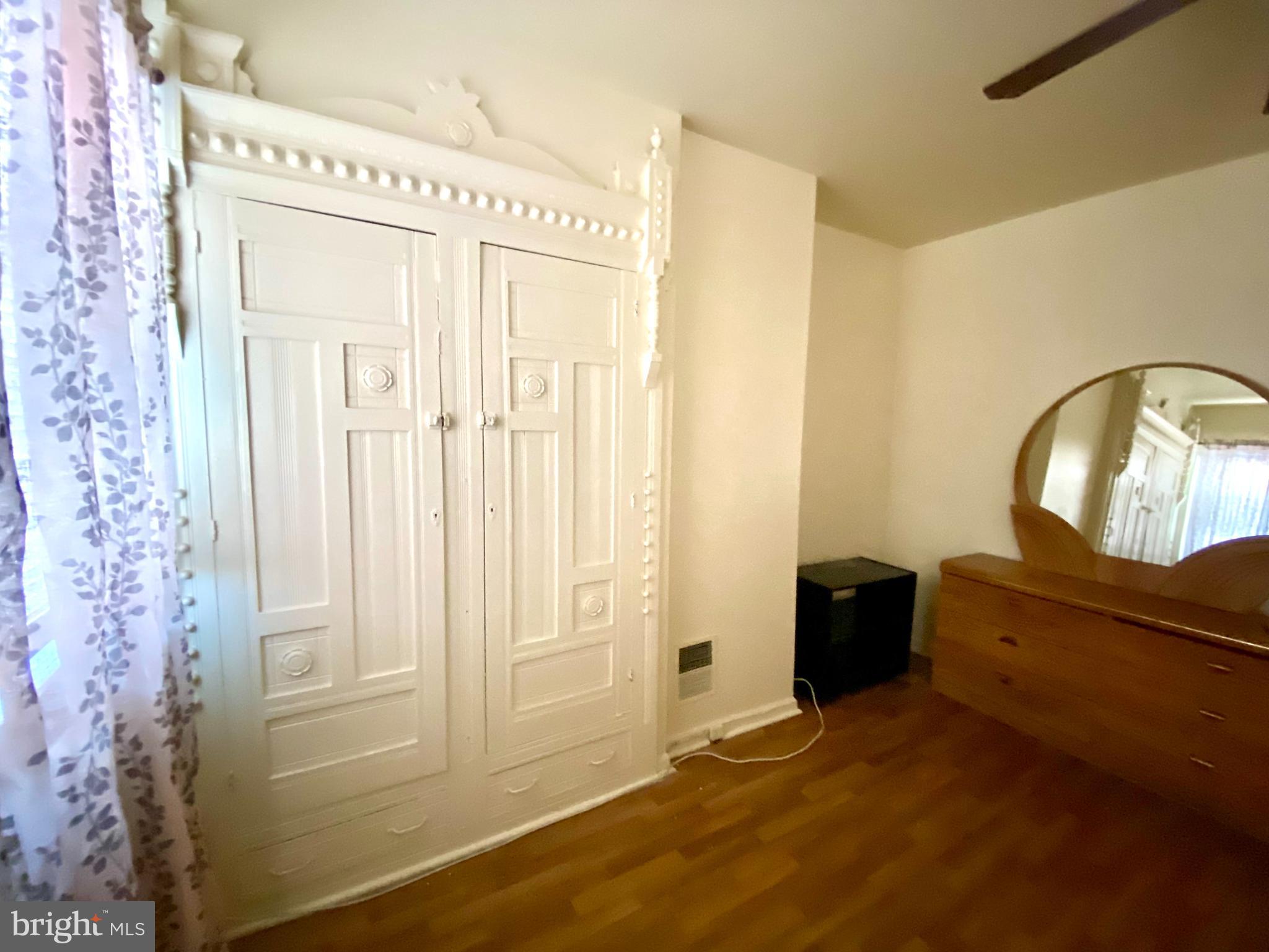 MANTUA - Residential