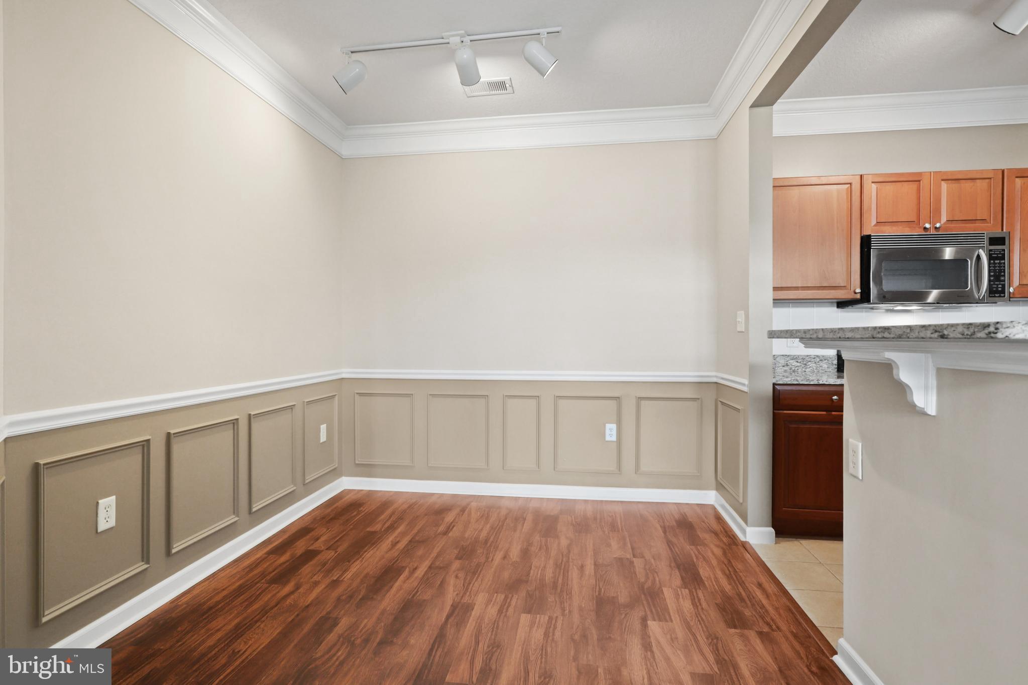 WESTCHESTER AT STRATFORD - Residential