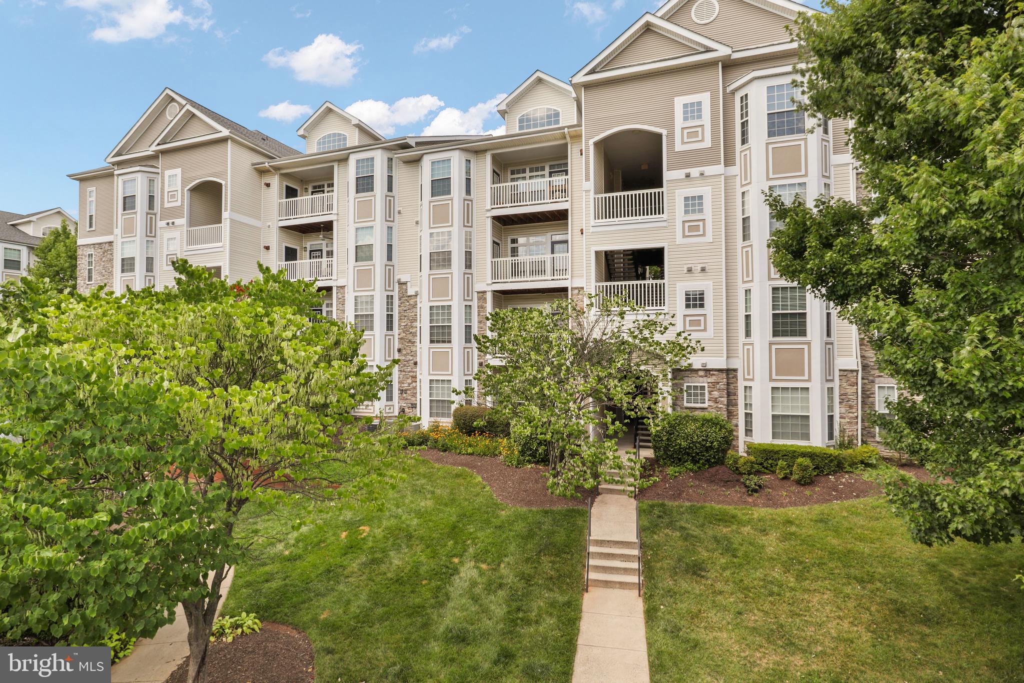 WESTCHESTER AT STRATFORD - Residential