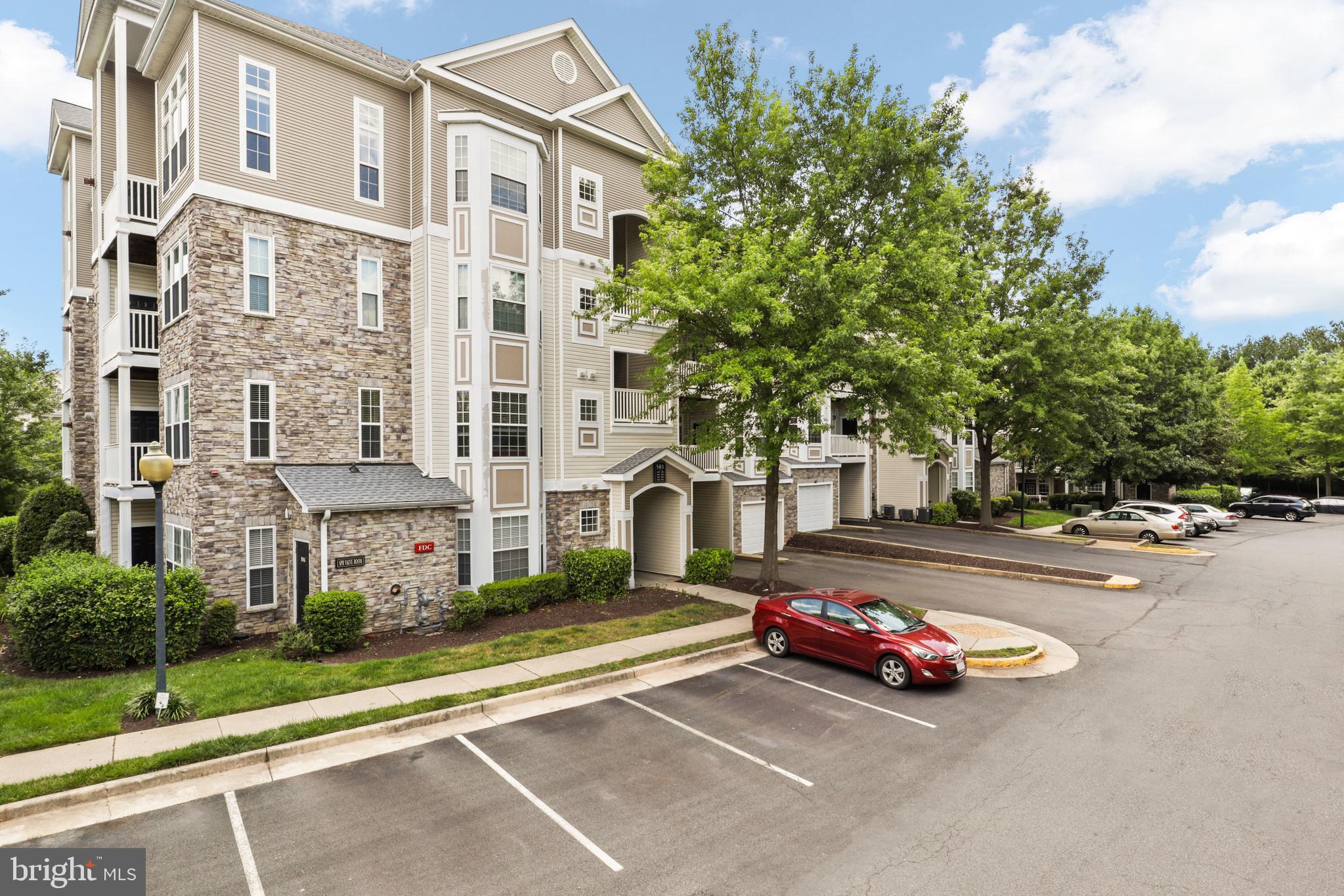 WESTCHESTER AT STRATFORD - Residential