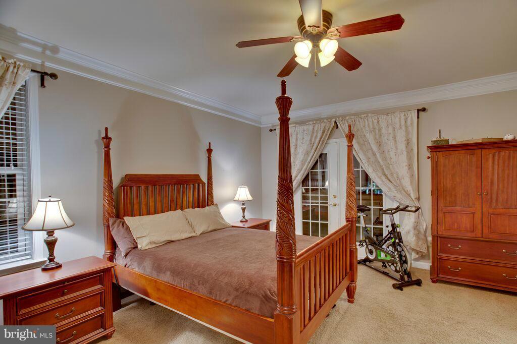 TOWNES CONDOMINIUMS - Residential