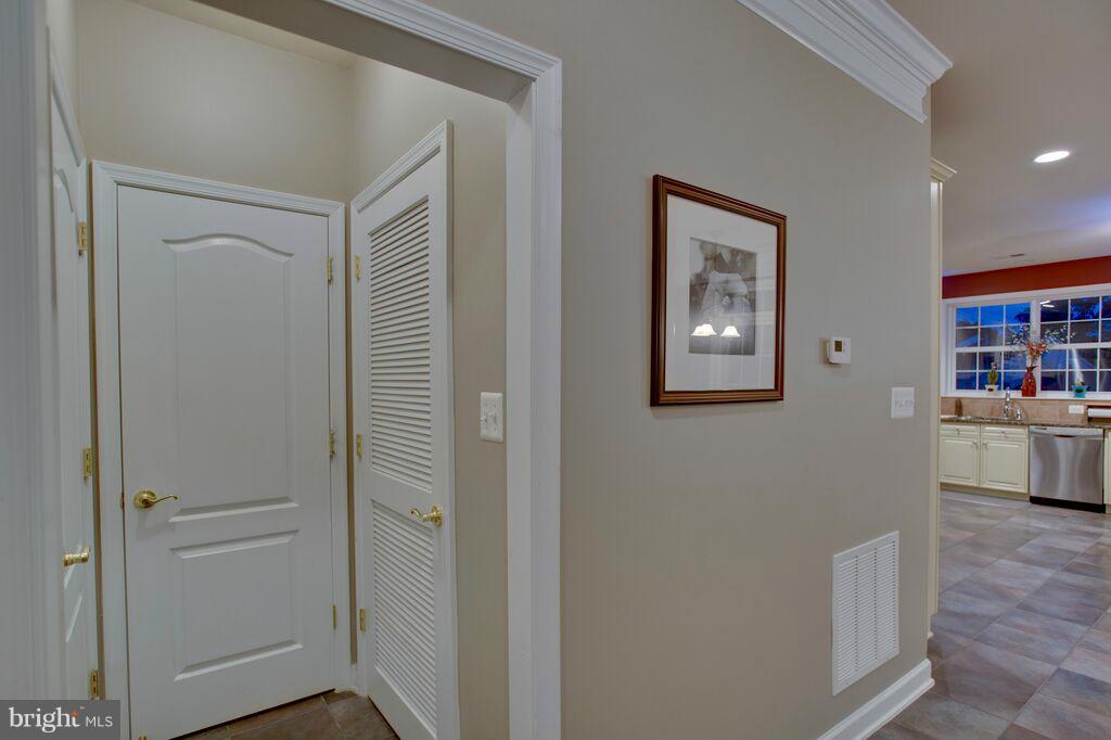 TOWNES CONDOMINIUMS - Residential