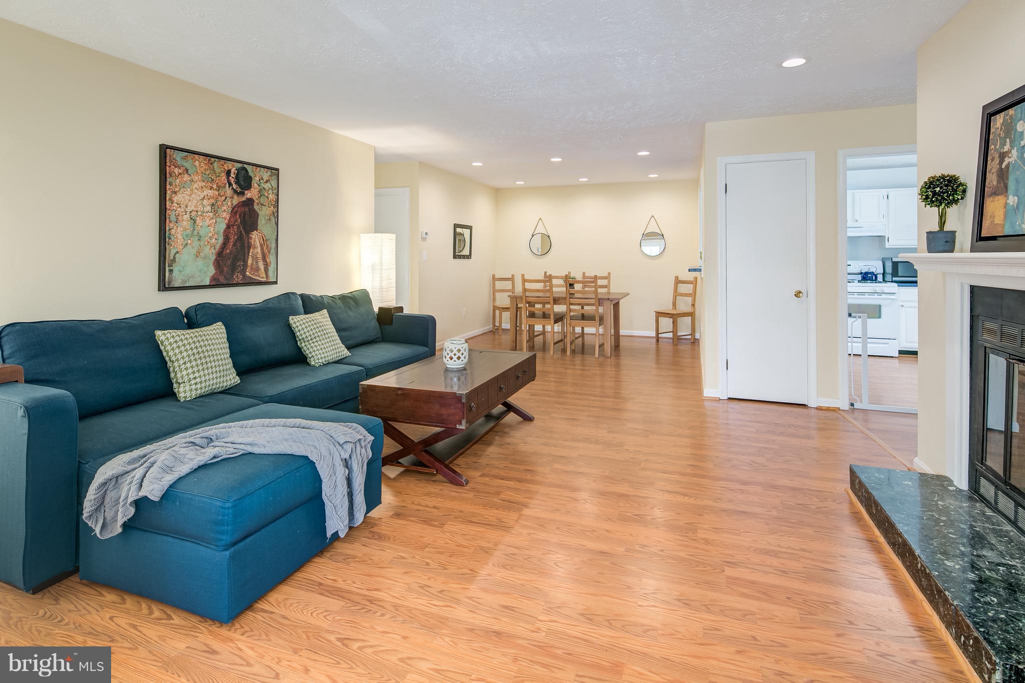 WILLOW POINT - Residential