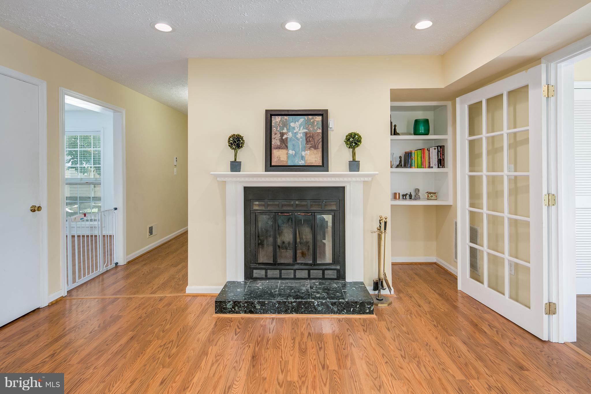 WILLOW POINT - Residential