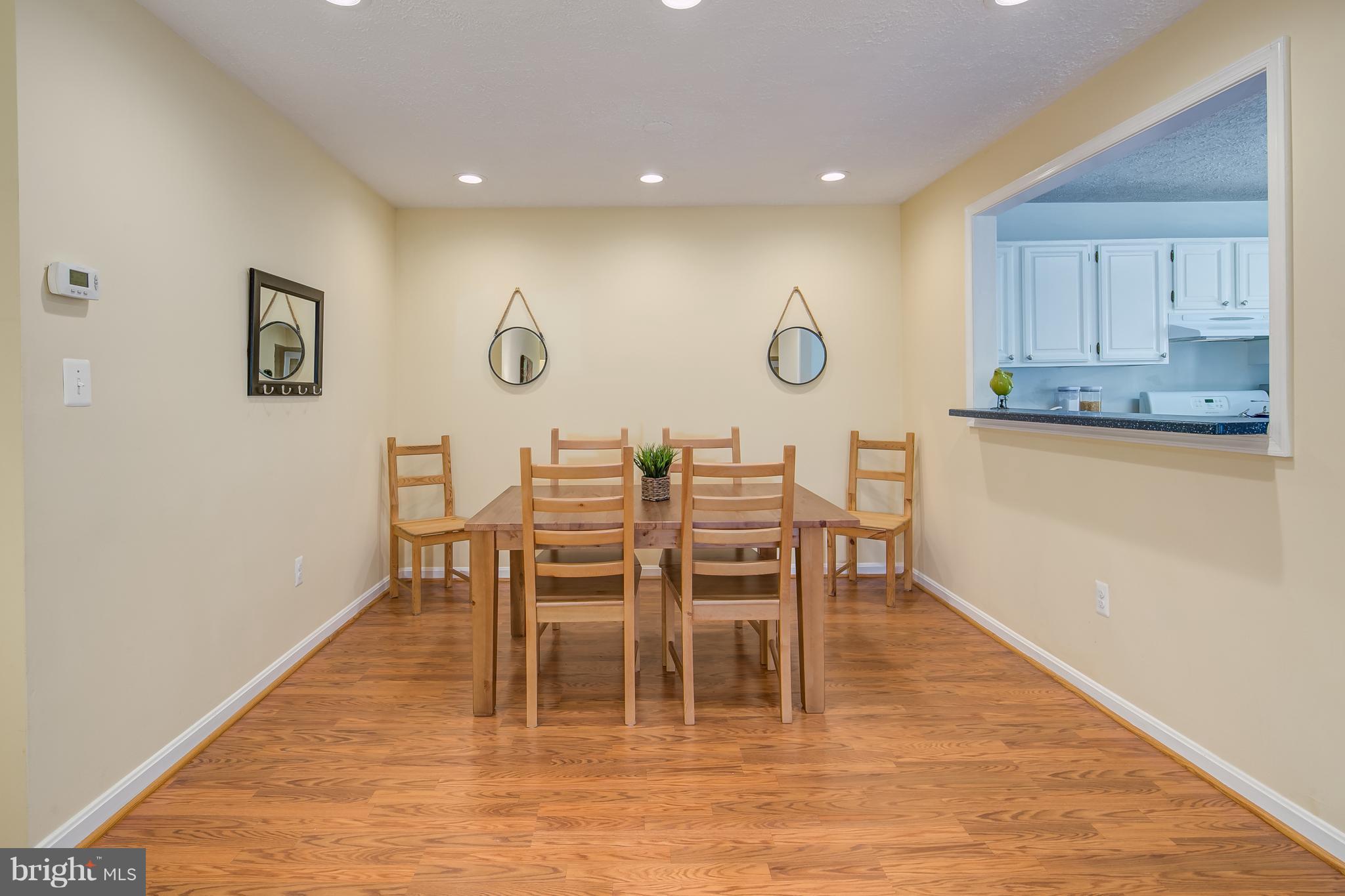 WILLOW POINT - Residential