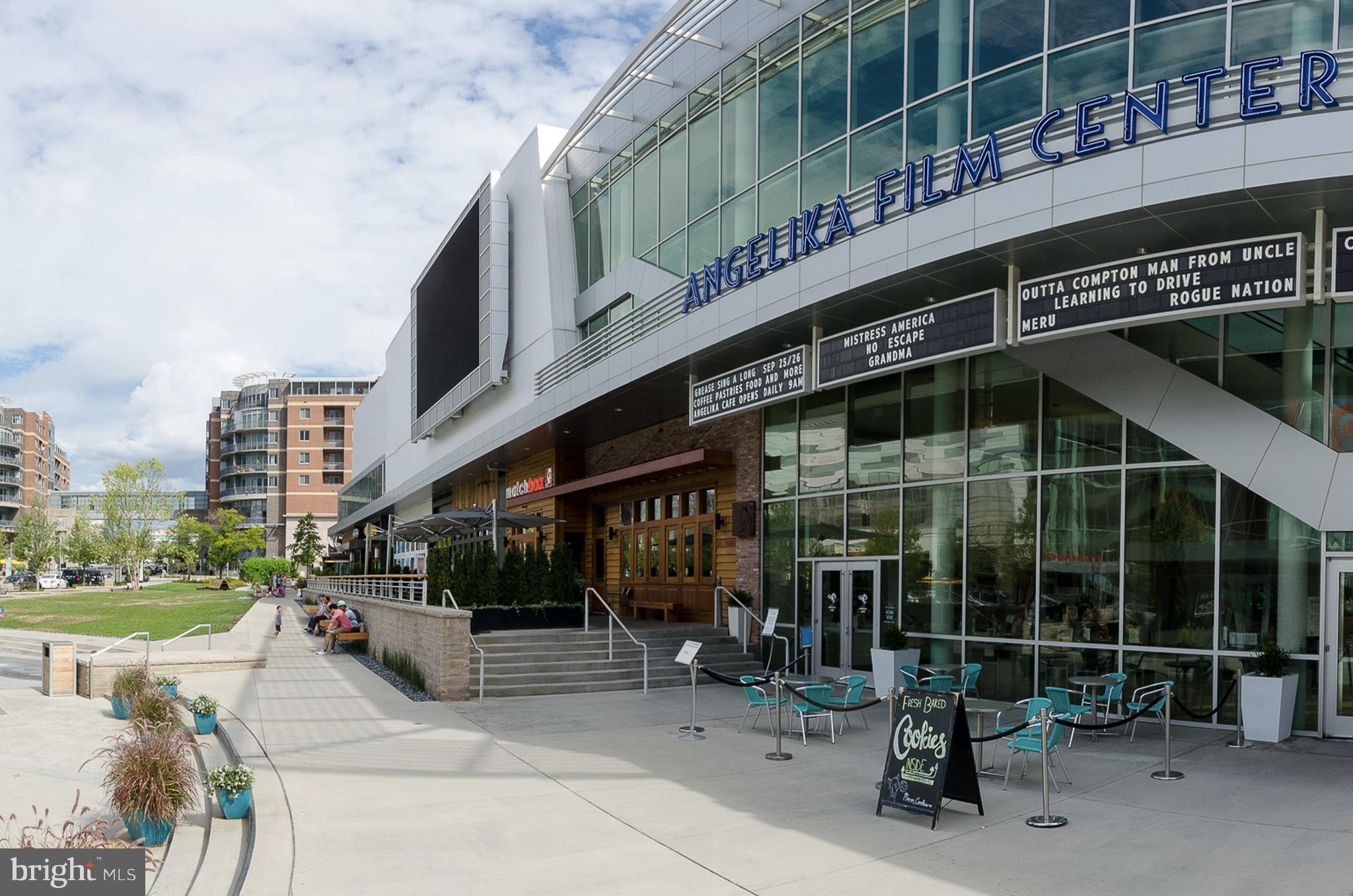 WILLOW POINT - Residential