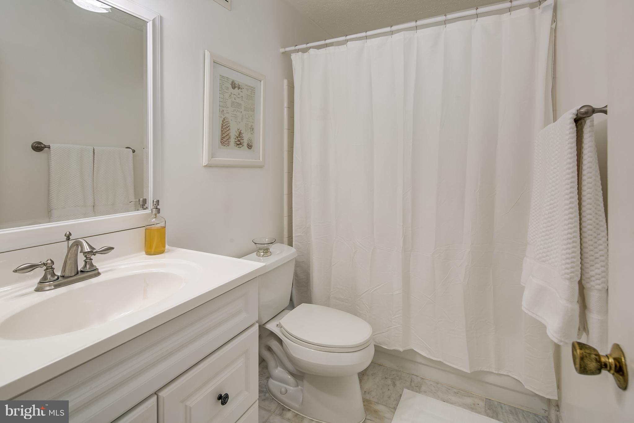 WILLOW POINT - Residential