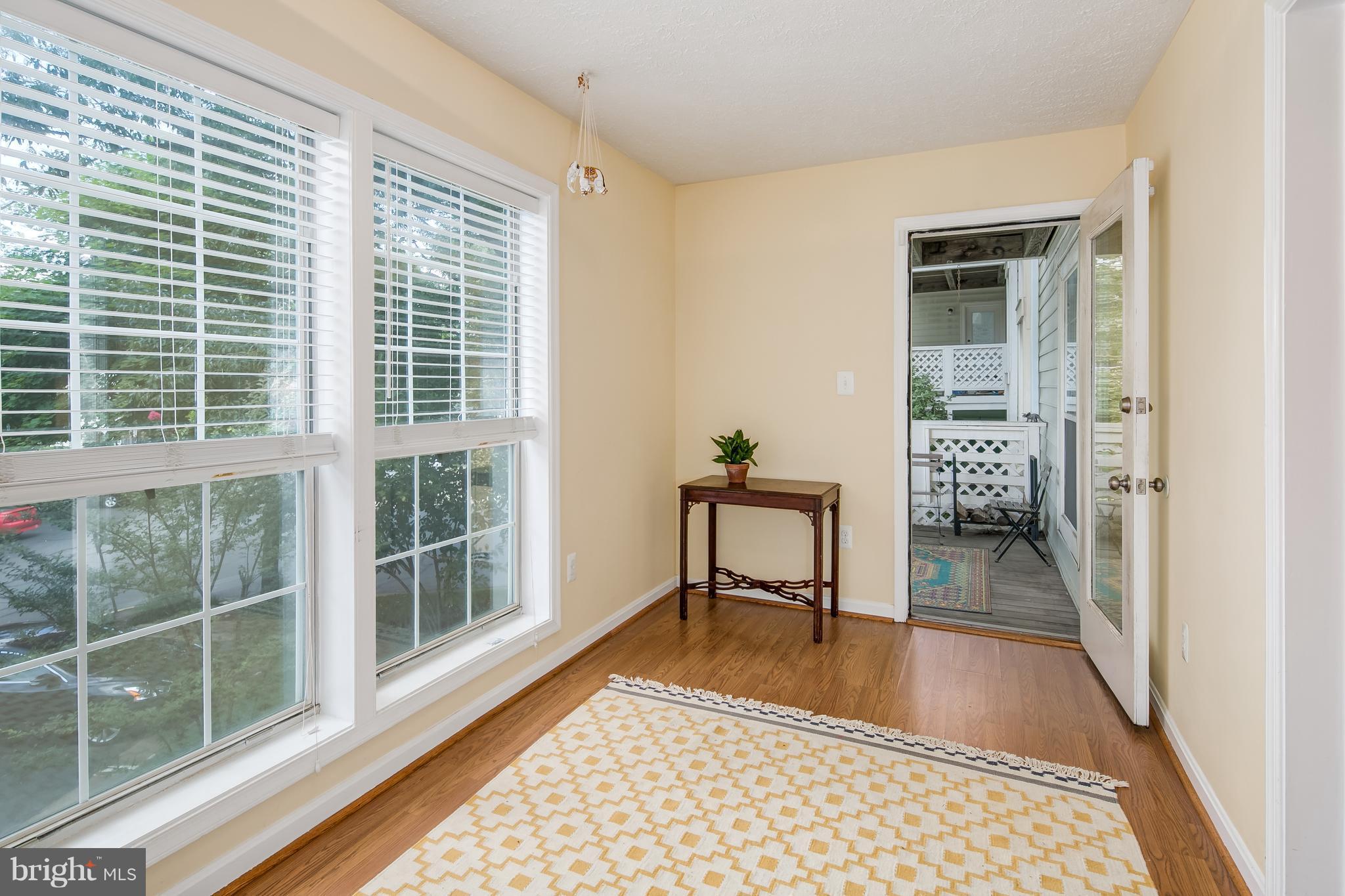 WILLOW POINT - Residential