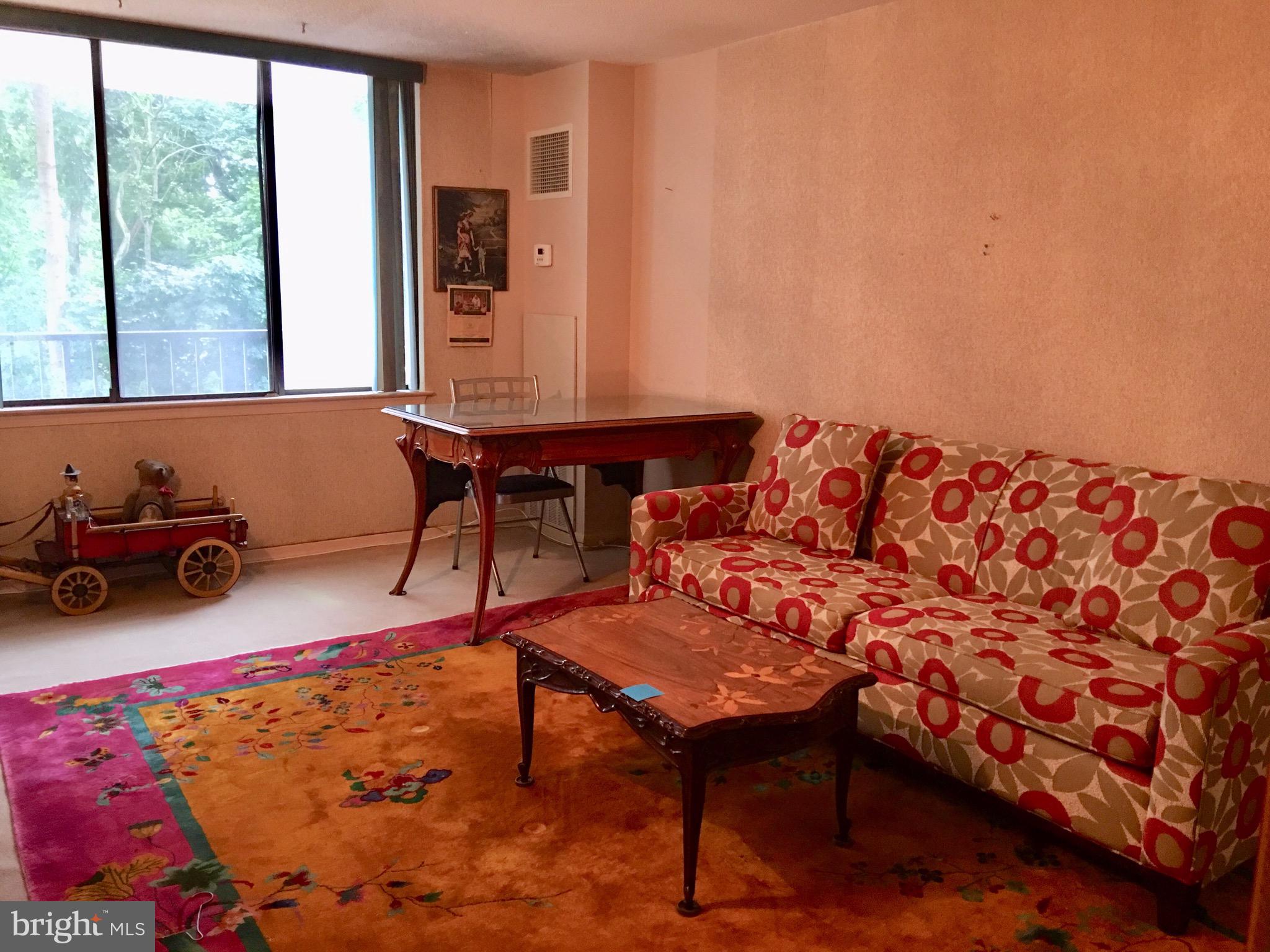 BRIAR HOUSE - Residential