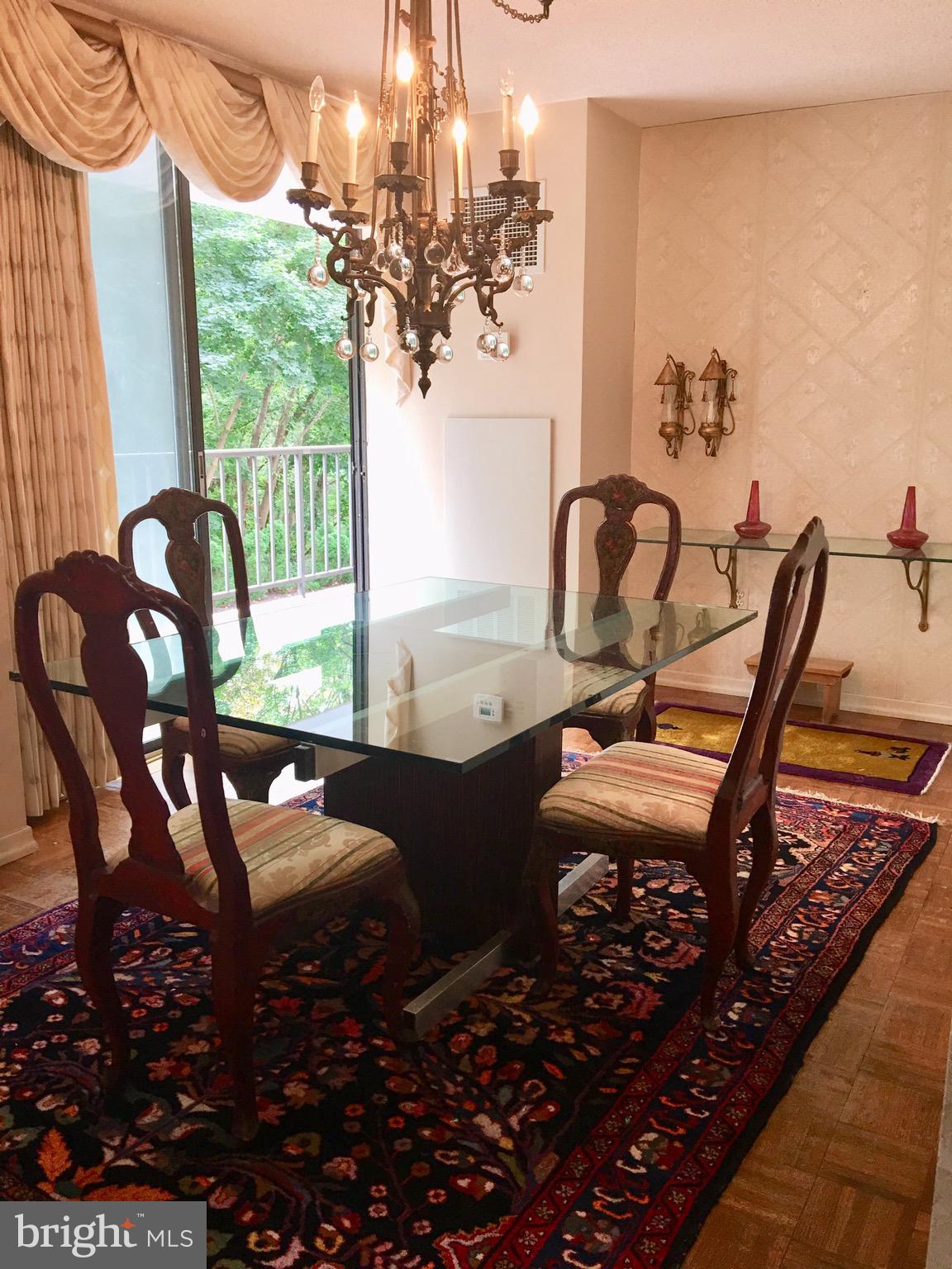 BRIAR HOUSE - Residential