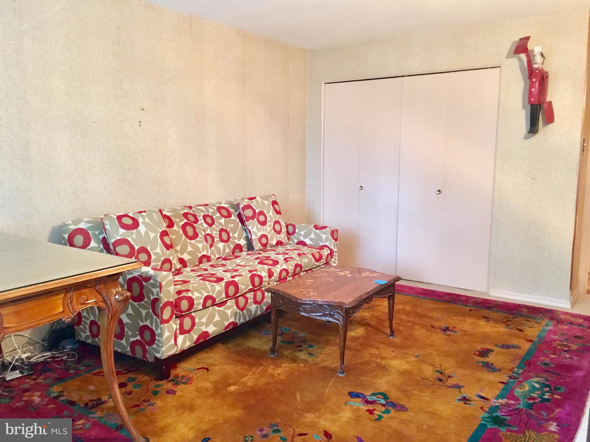 BRIAR HOUSE - Residential