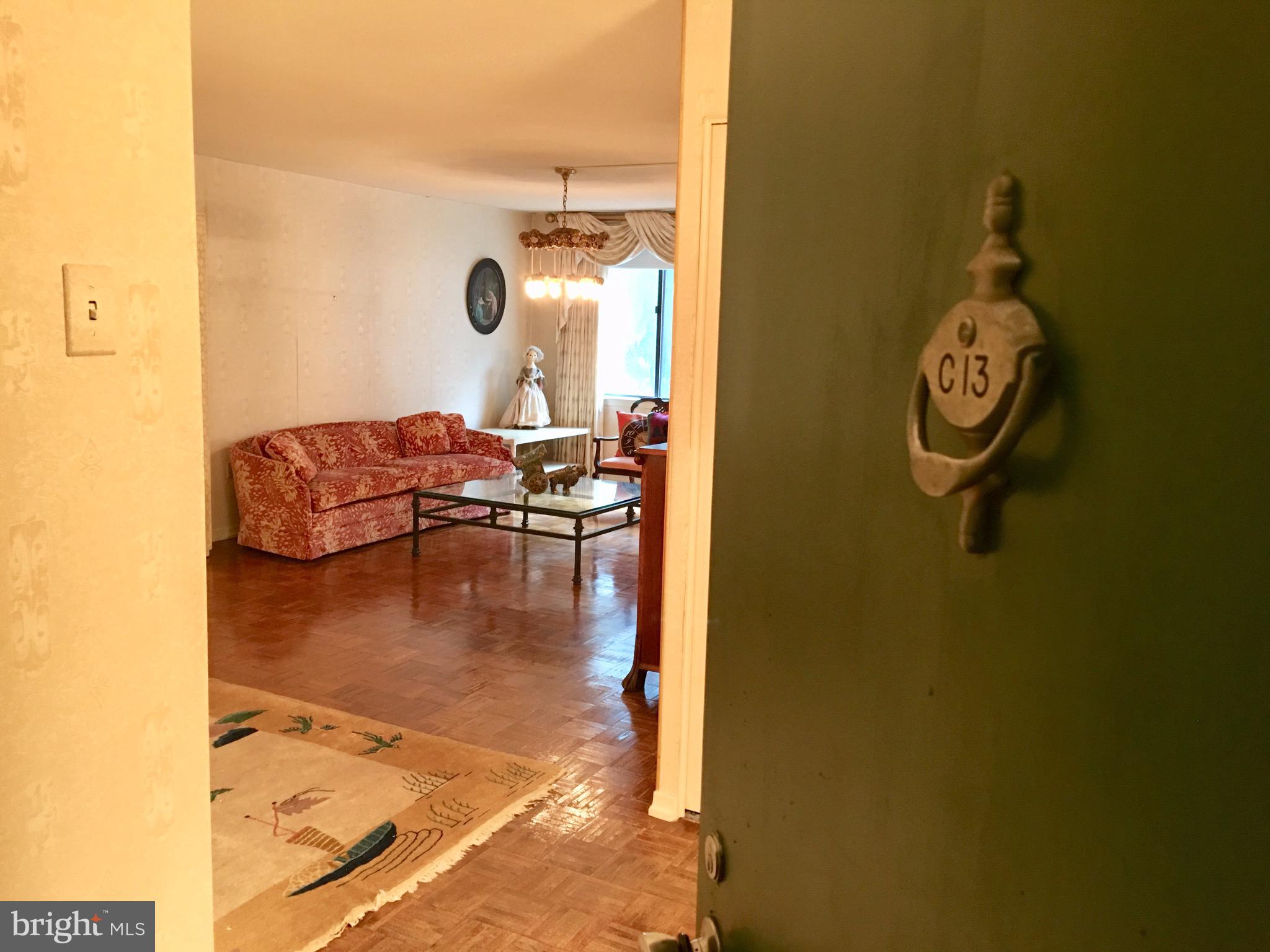 BRIAR HOUSE - Residential