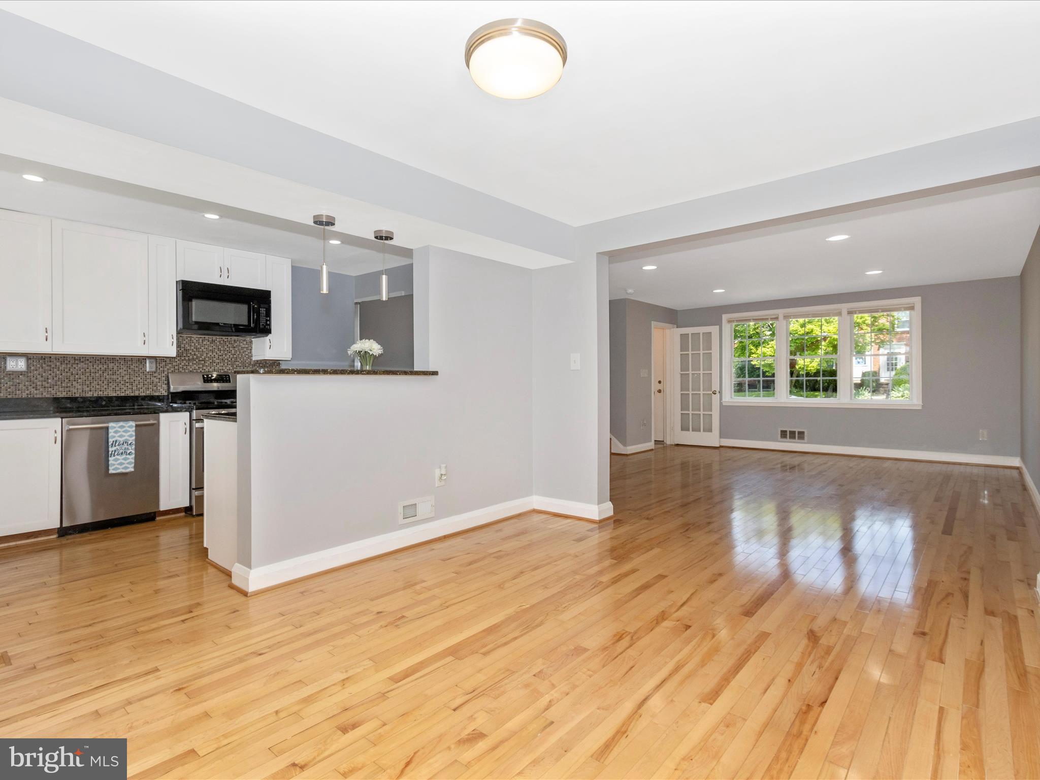 LOCH RAVEN MANOR - Residential