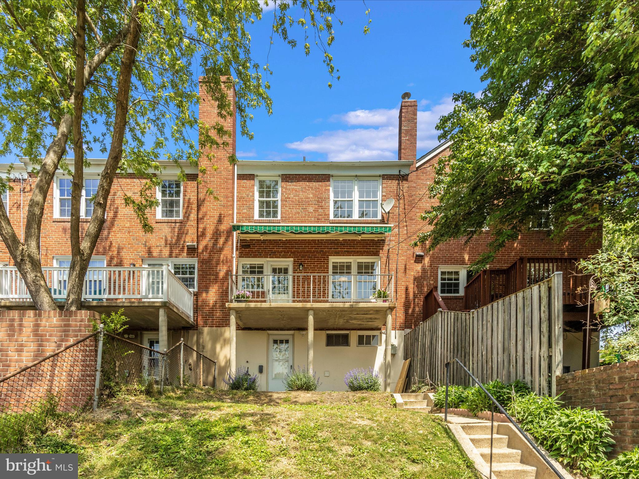 LOCH RAVEN MANOR - Residential