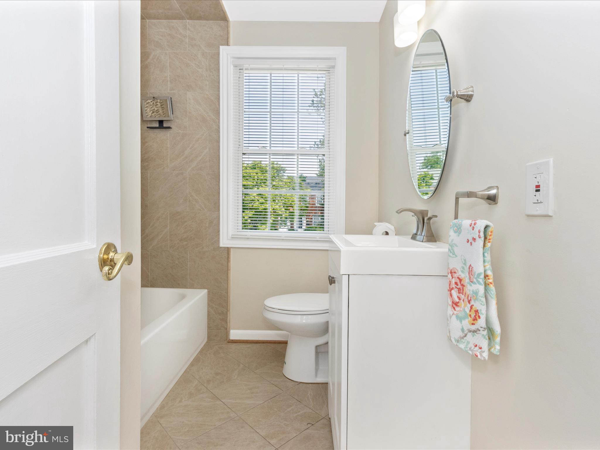 LOCH RAVEN MANOR - Residential