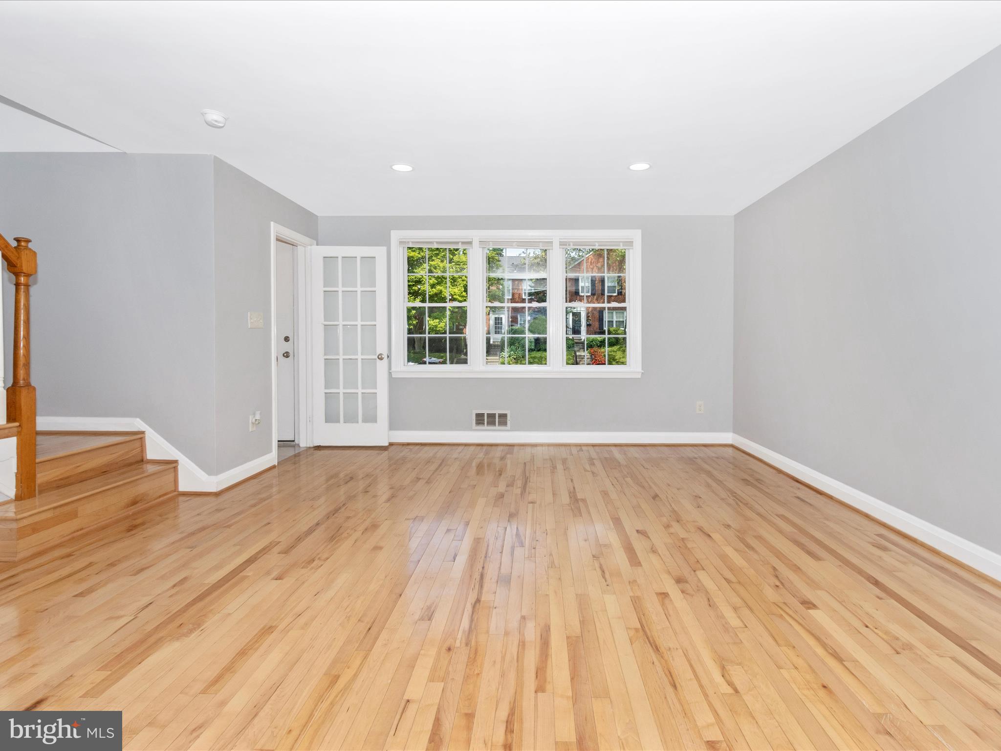 LOCH RAVEN MANOR - Residential