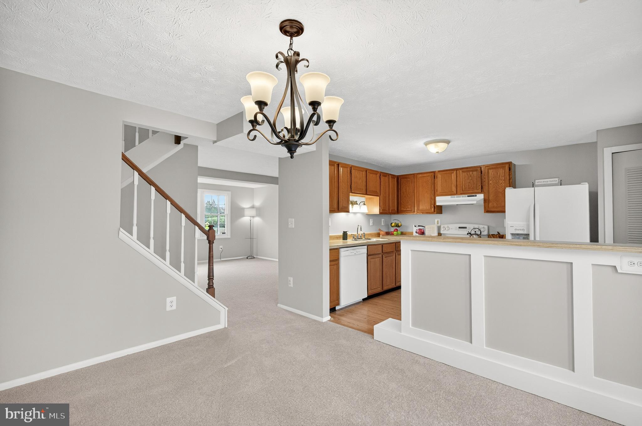 COUNTRY WALK - Residential