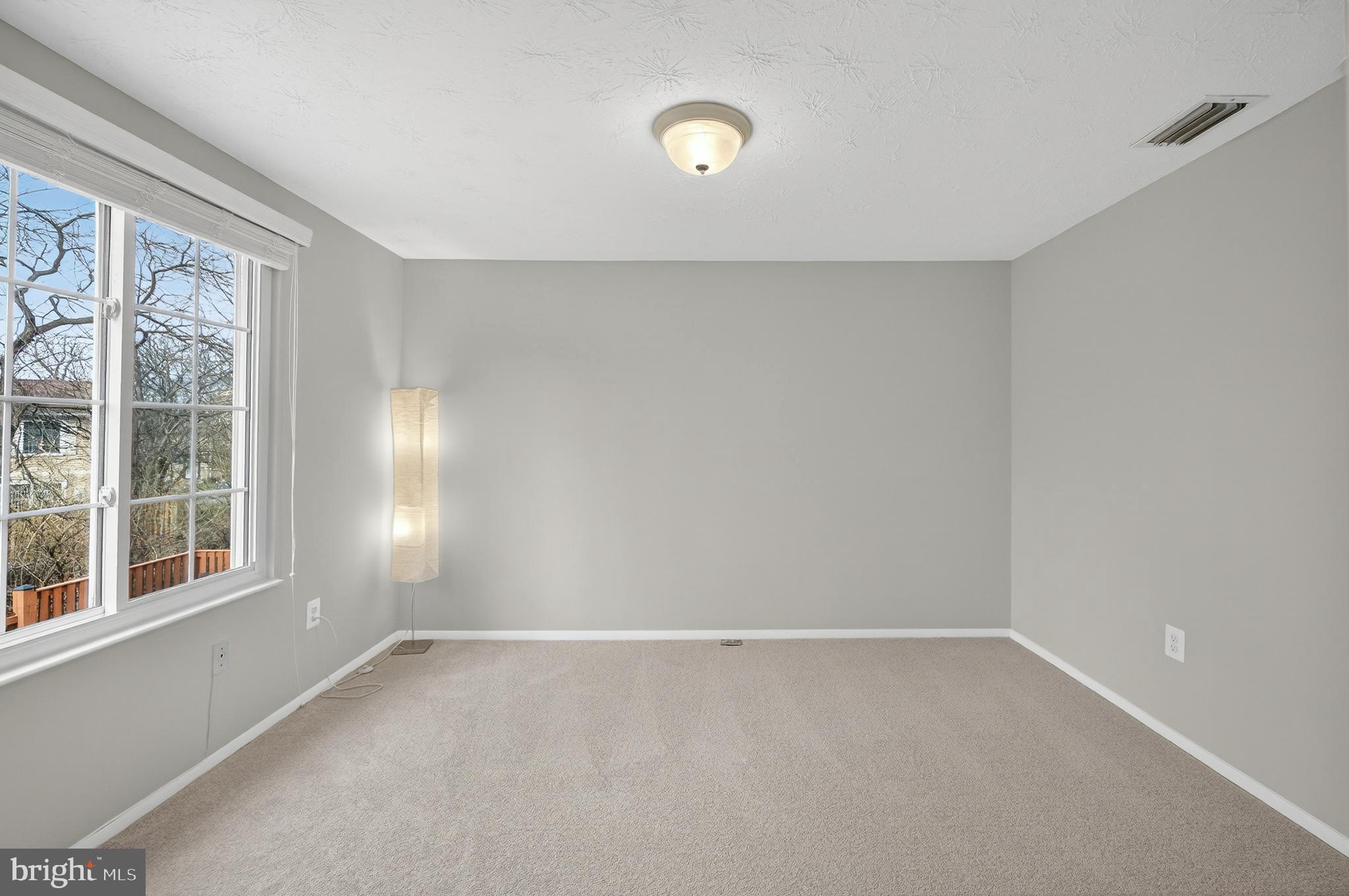 COUNTRY WALK - Residential