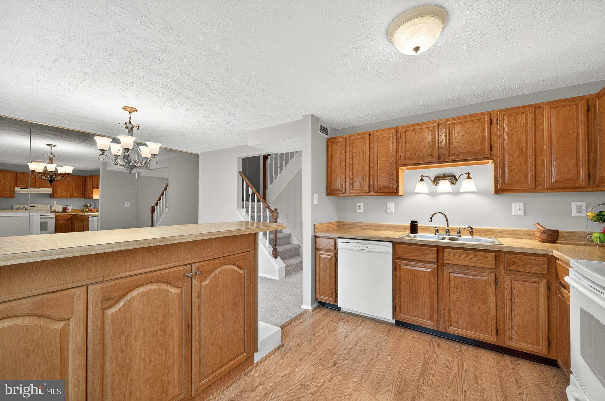 1660 SIERRA WOODS DRIVE