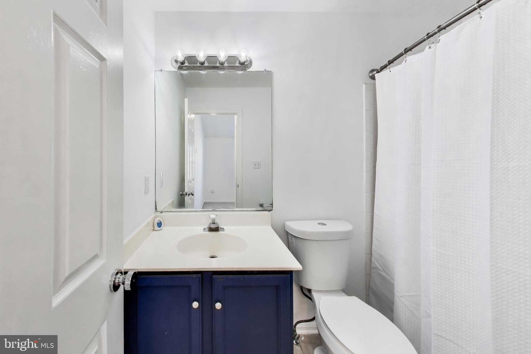 KINGS COUNCIL CONDO - Residential