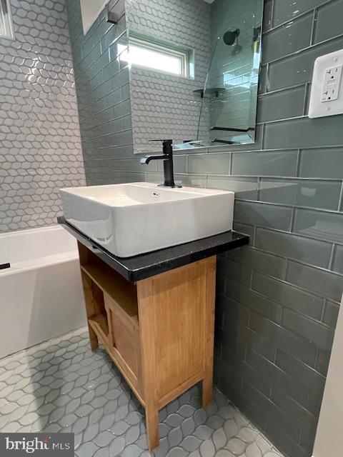 AVON PARK - Residential Lease