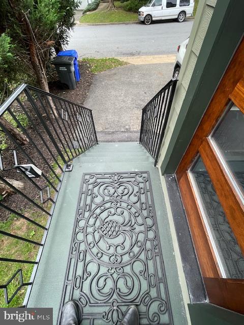 AVON PARK - Residential Lease