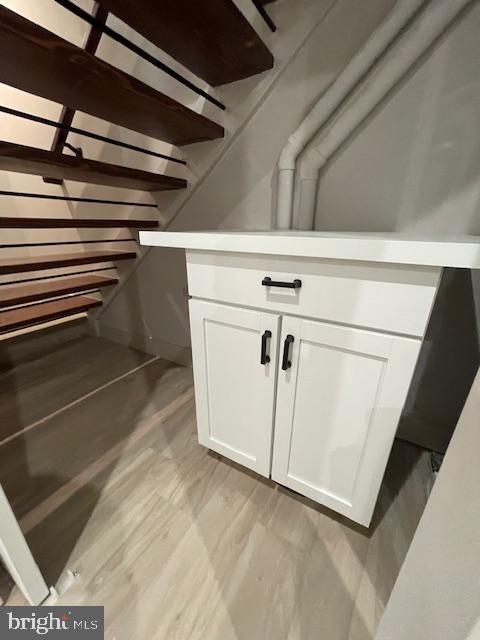 AVON PARK - Residential Lease