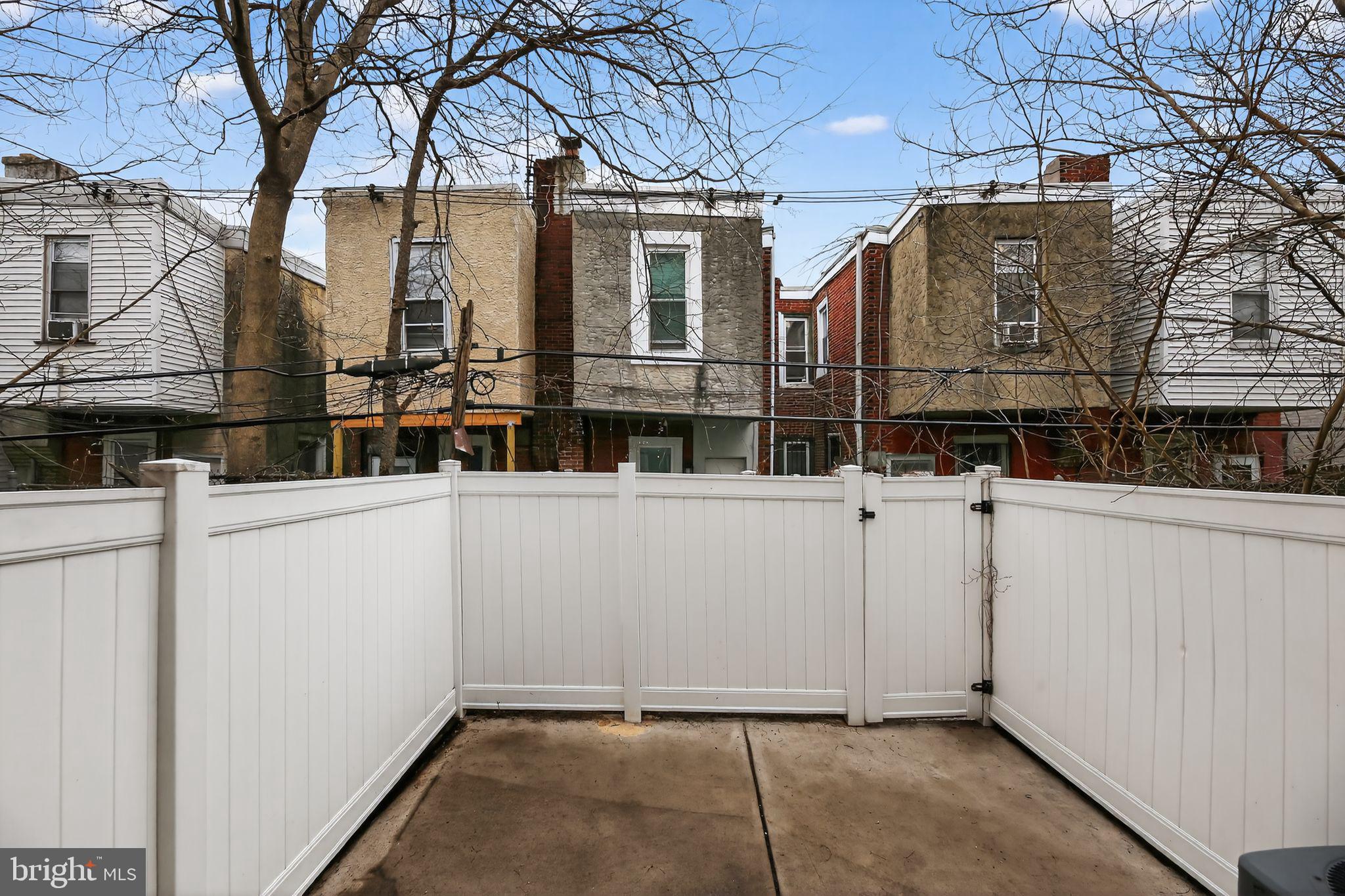 POINT BREEZE - Residential