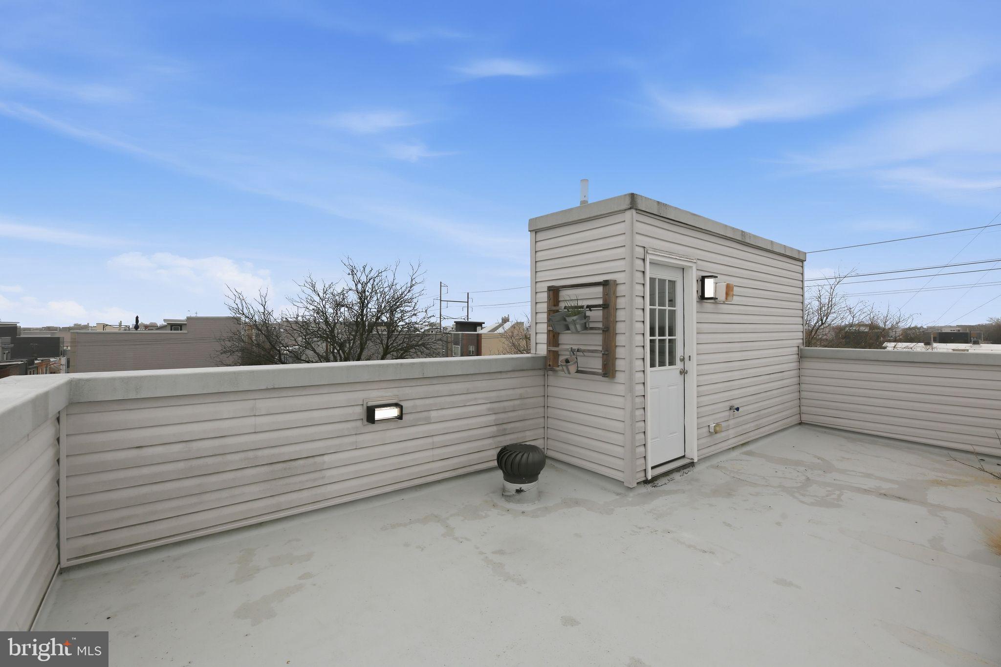 POINT BREEZE - Residential