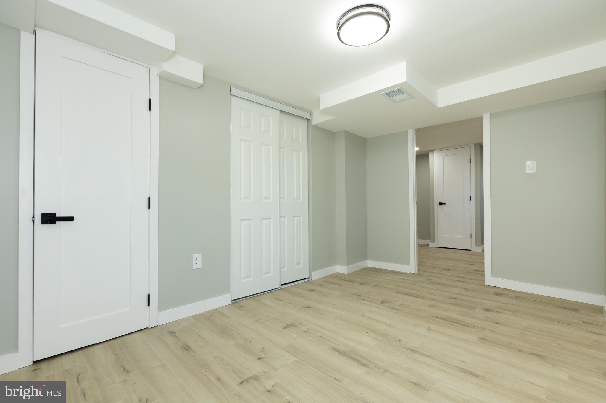 VEIRS MILL VILLAGE - Residential